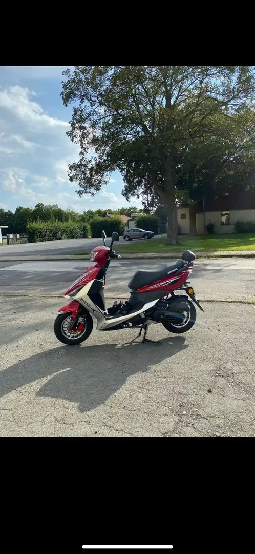Motowell Roşu - 1