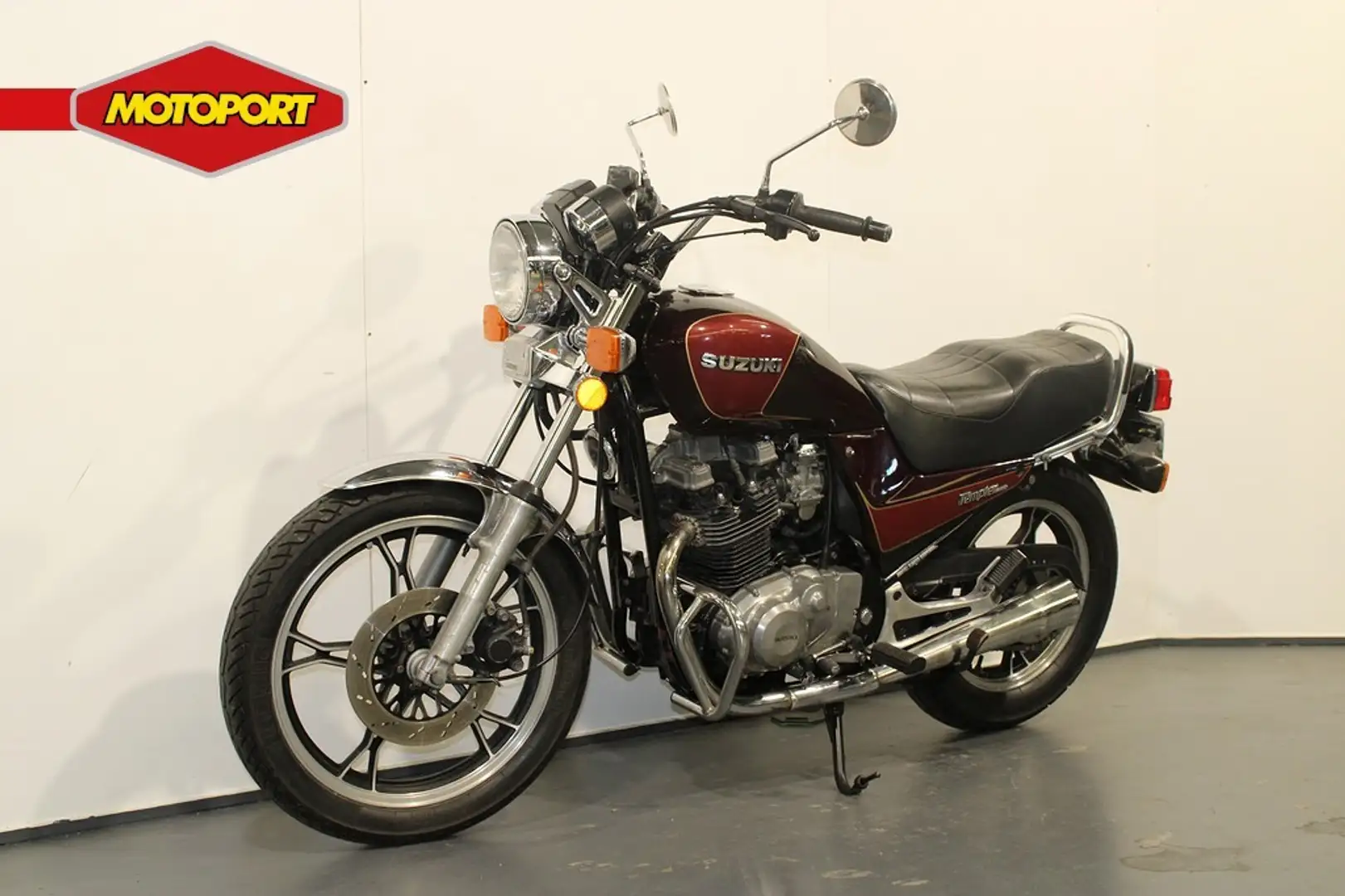 Suzuki GR 650 GR650X Zwart - 2
