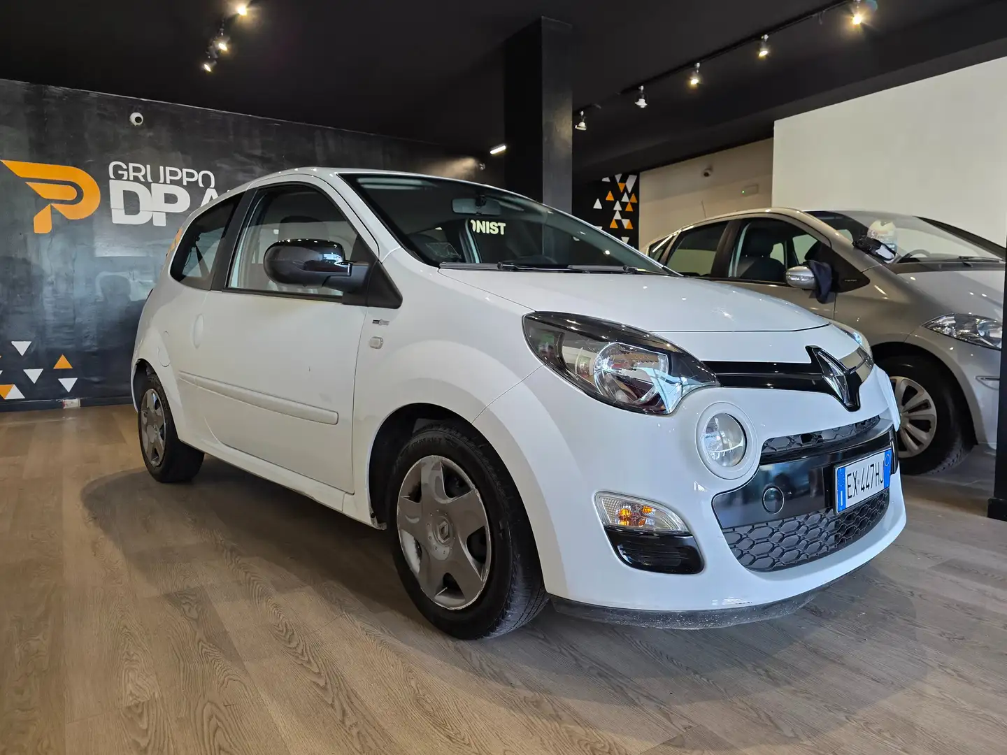 Renault Twingo 1.2 Night&Day 75cv Blanc - 1