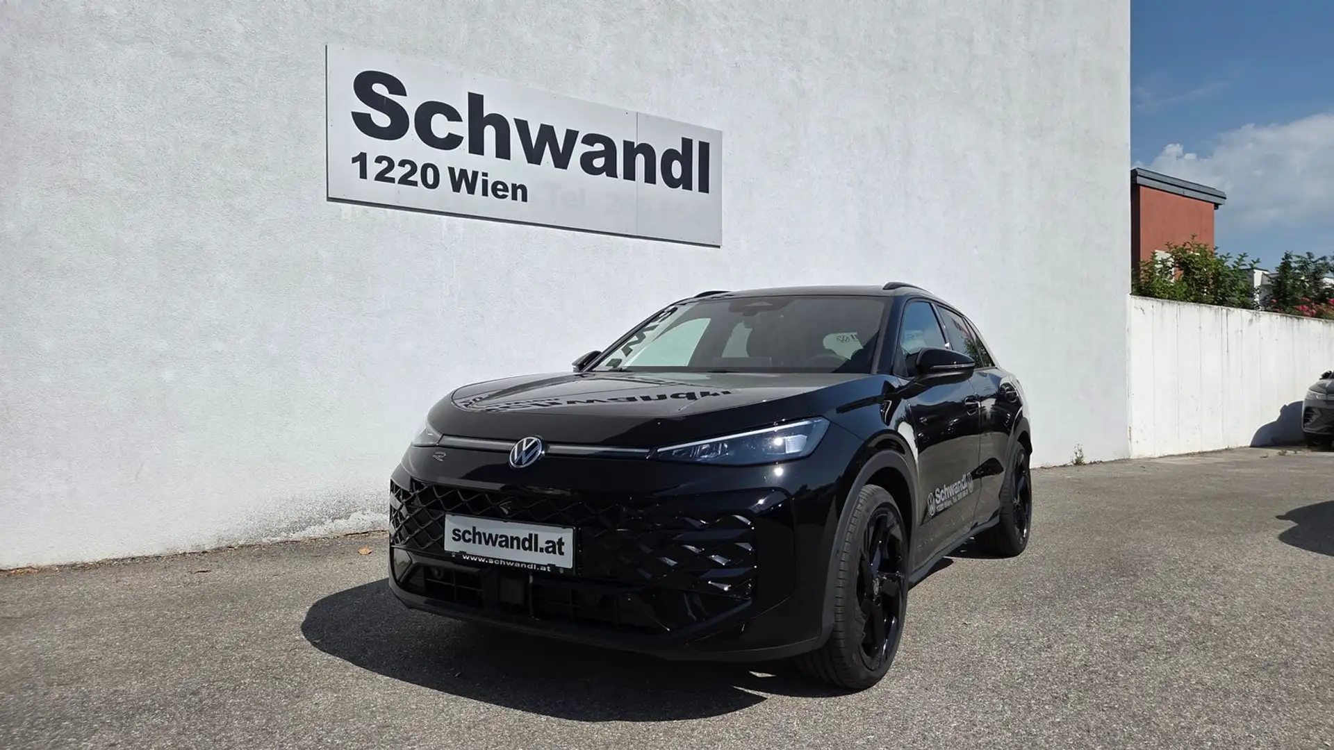 Volkswagen T-Roc R-Line eTSI DSG Schwarz - 2