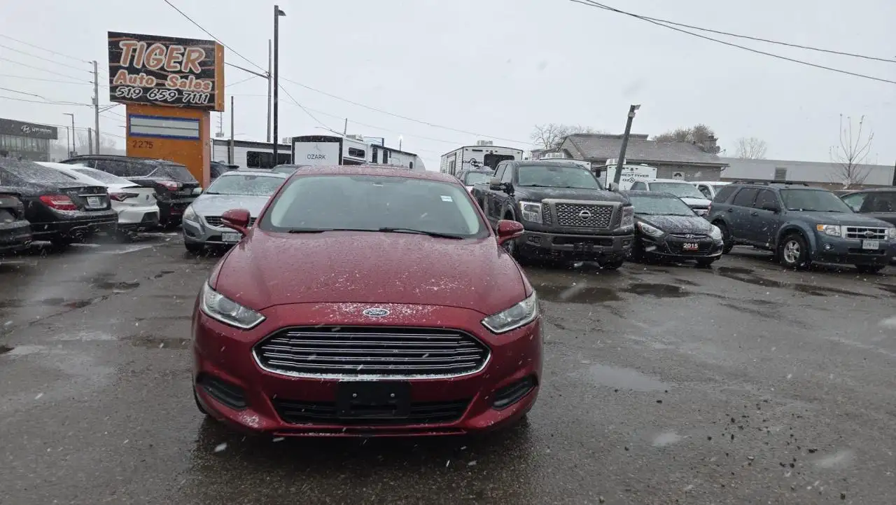 Ford Fusion снимка Ford Fusion