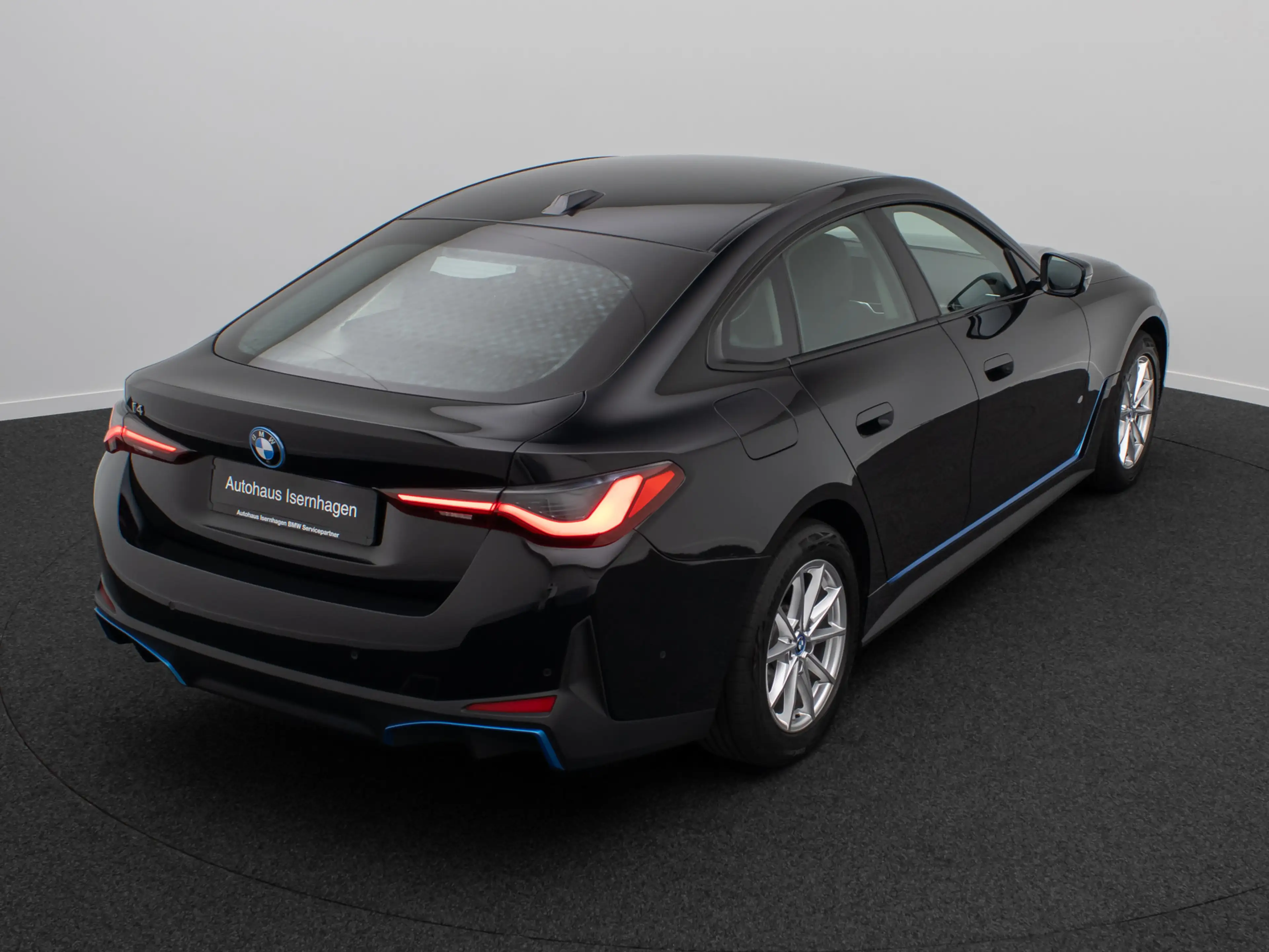 BMW i4 GC HiFi Kamera DAB Widscreen Sportsitze — photo 7
