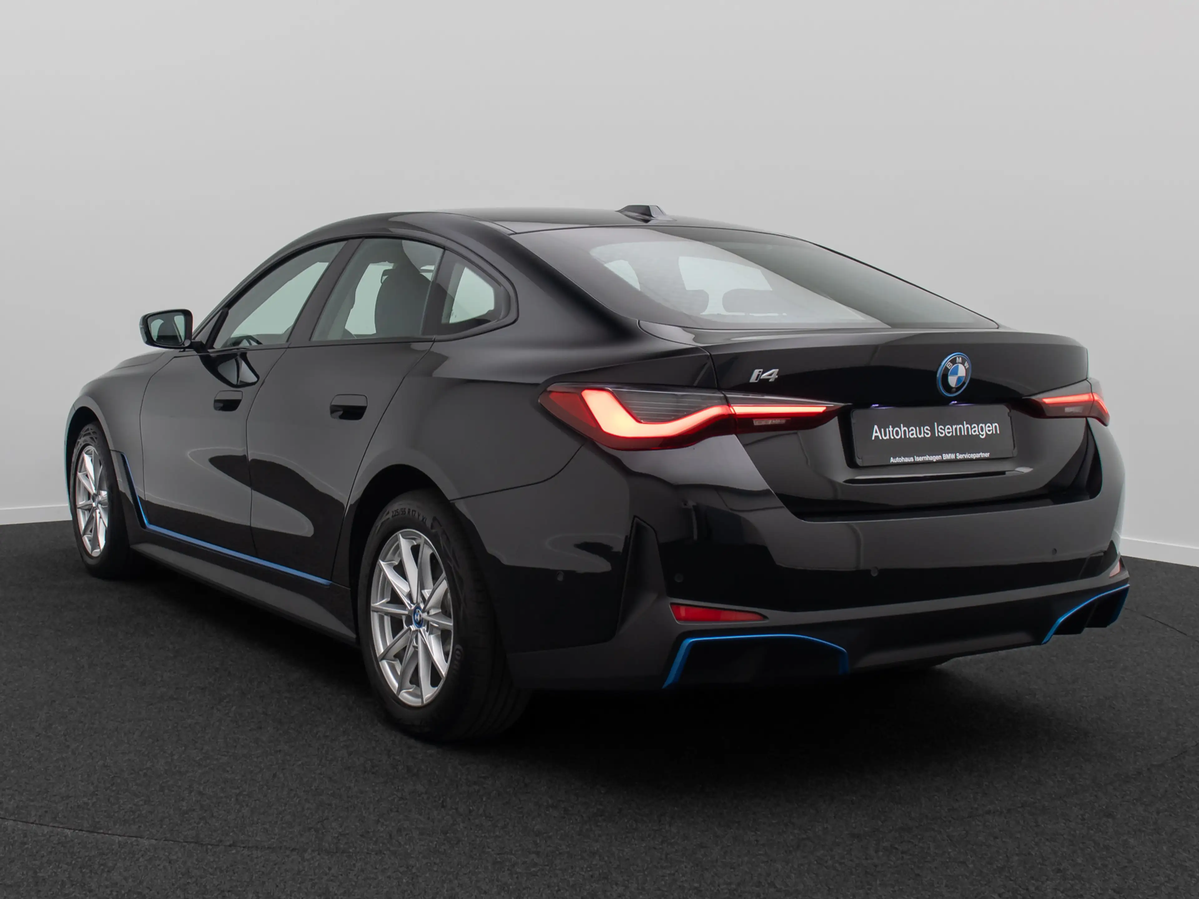 BMW i4 GC HiFi Kamera DAB Widscreen Sportsitze — photo 9