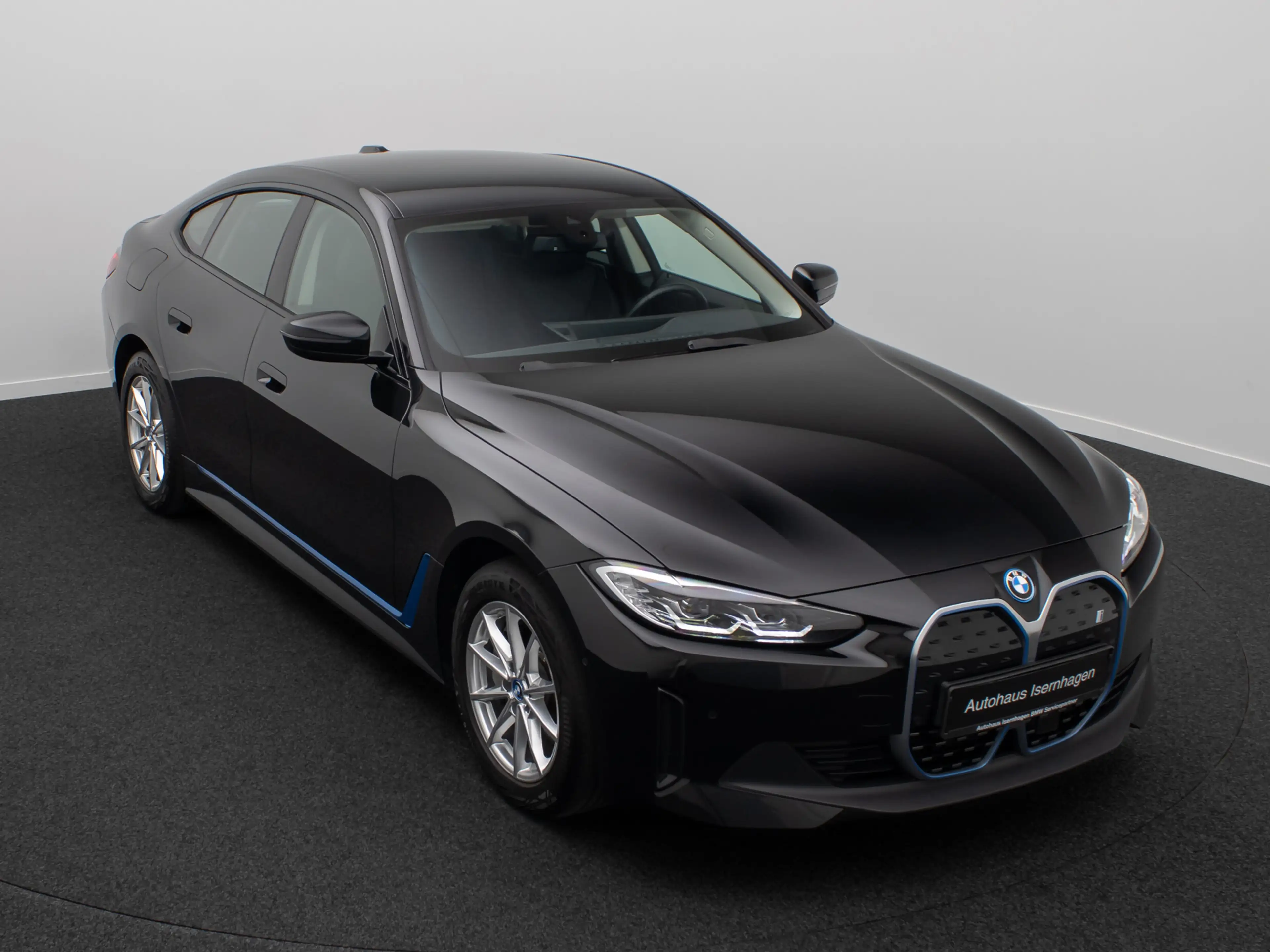 BMW i4 GC HiFi Kamera DAB Widscreen Sportsitze — photo 3