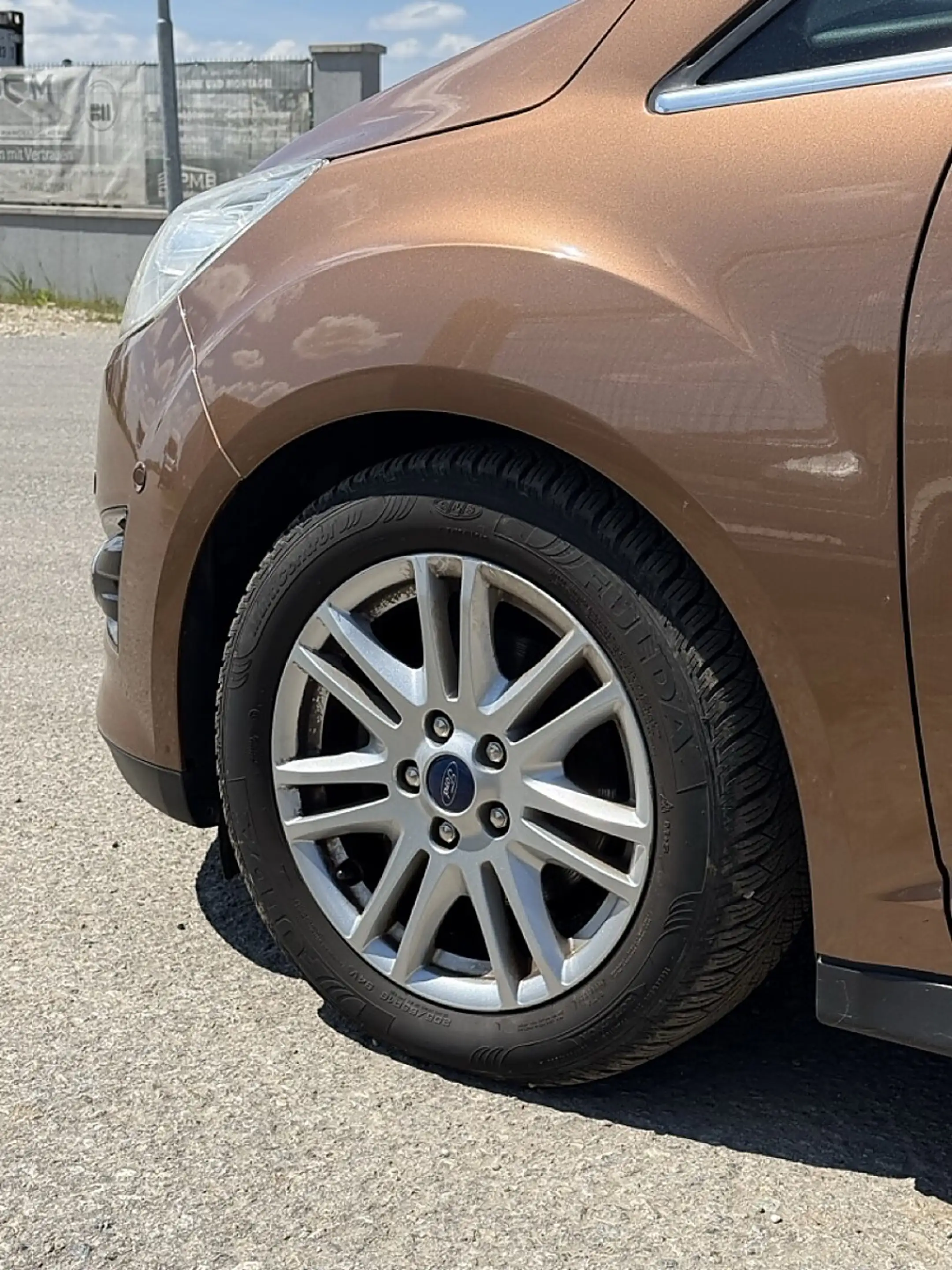 Ford C-Max C-MAX Titanium 1,0 EcoBoost — photo 5