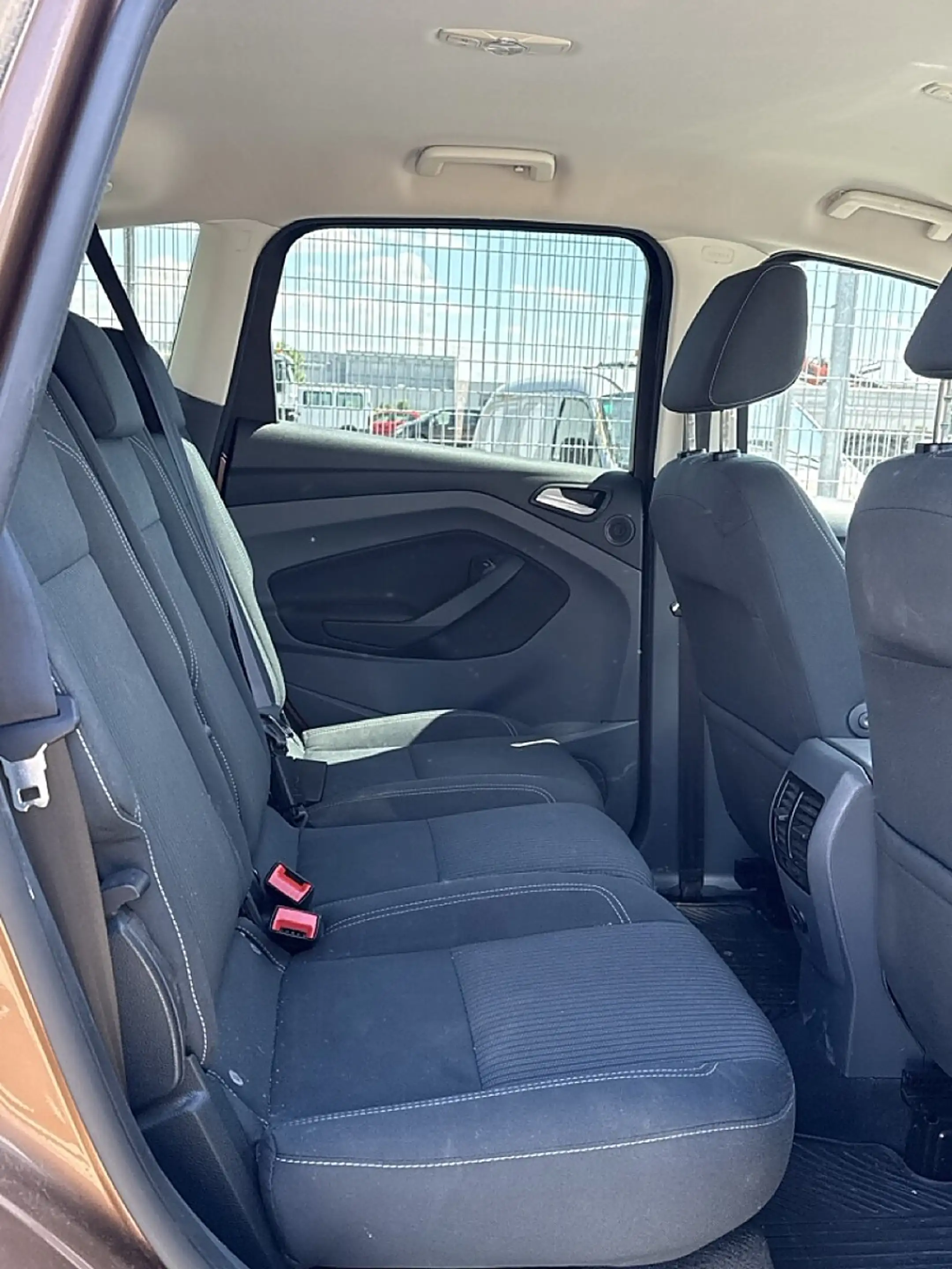 Ford C-Max C-MAX Titanium 1,0 EcoBoost — photo 7