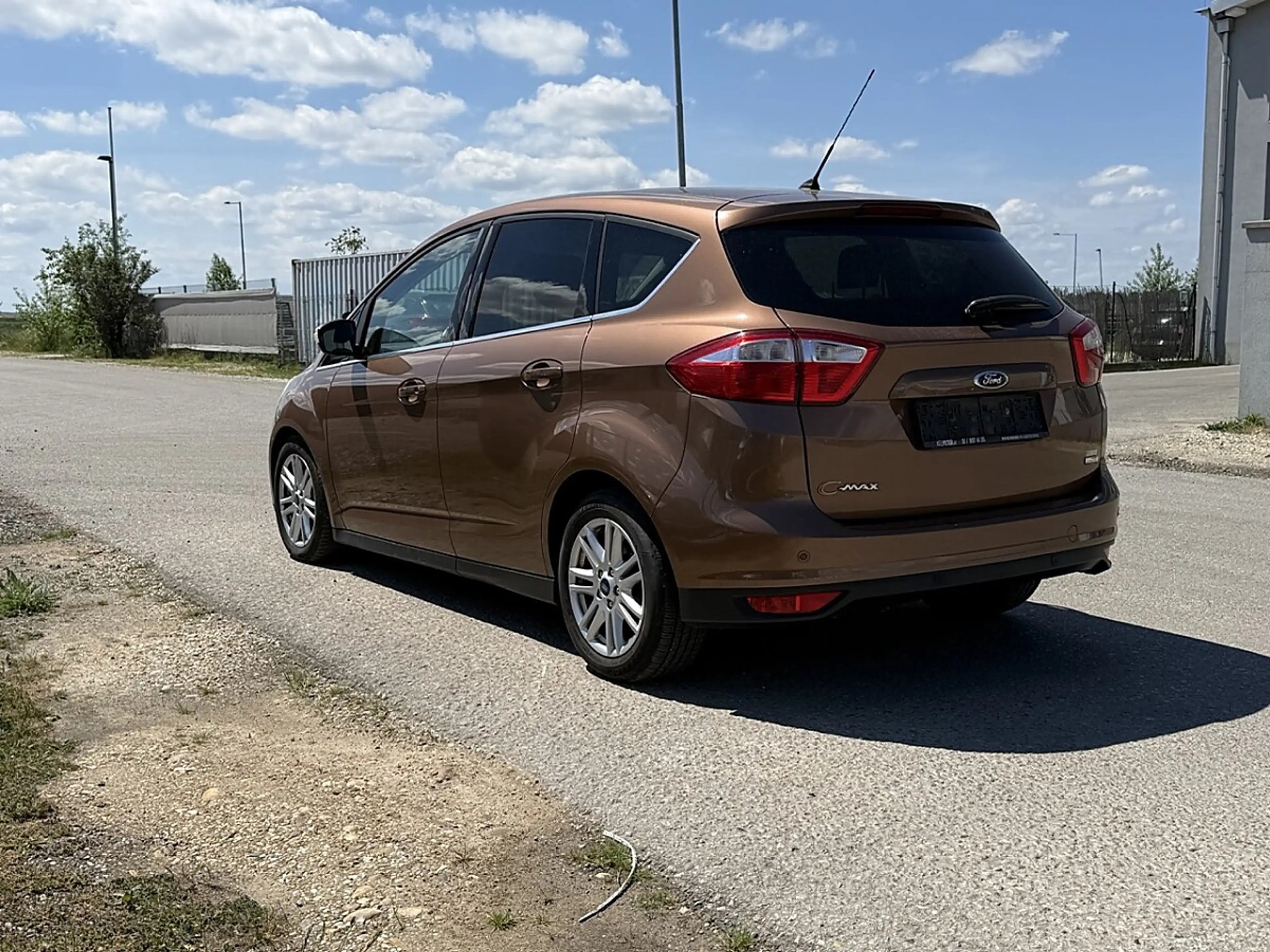 Ford C-Max C-MAX Titanium 1,0 EcoBoost — photo 4