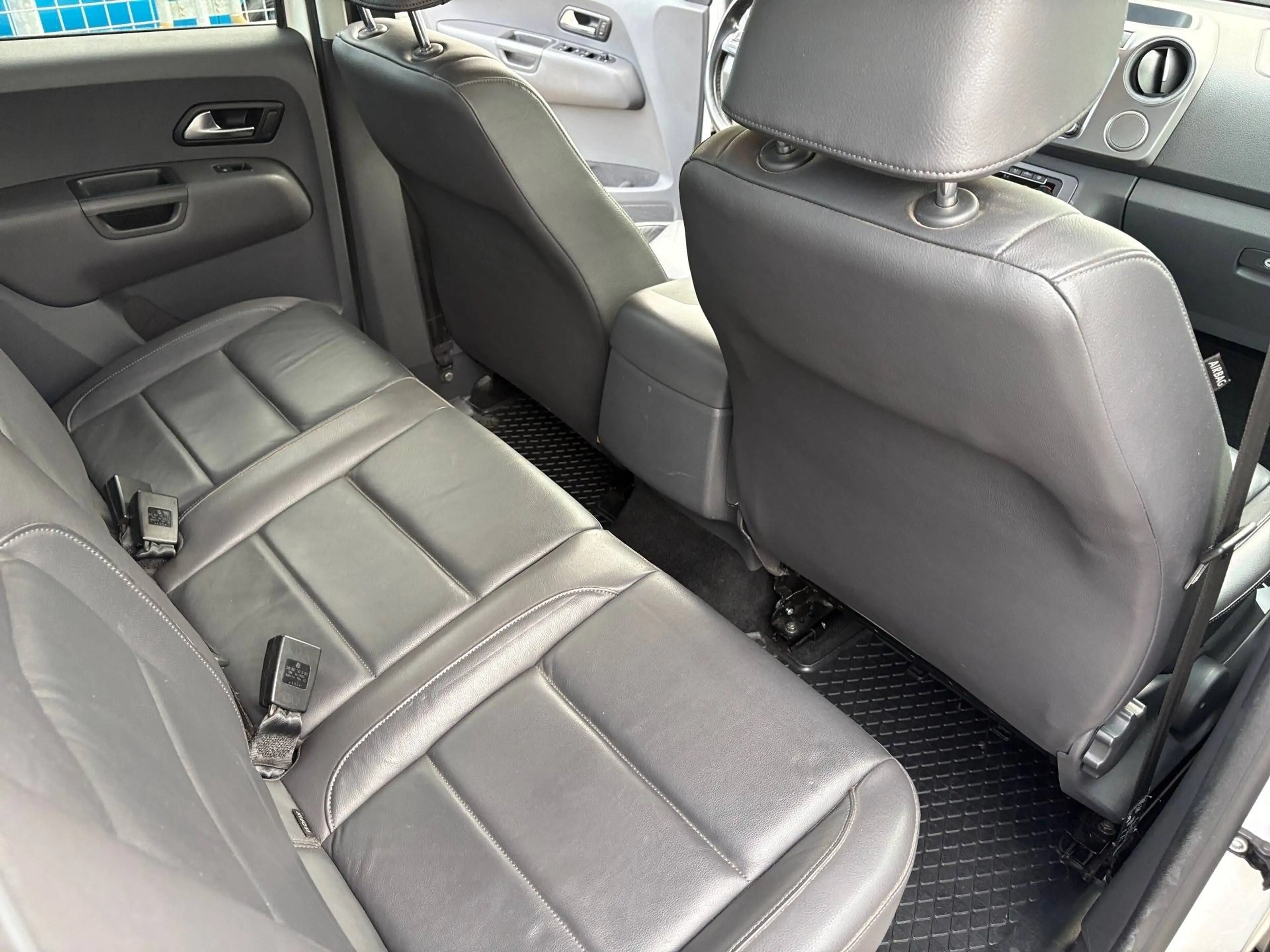 Volkswagen Amarok Highline DoubleCab 4Motion — photo 14