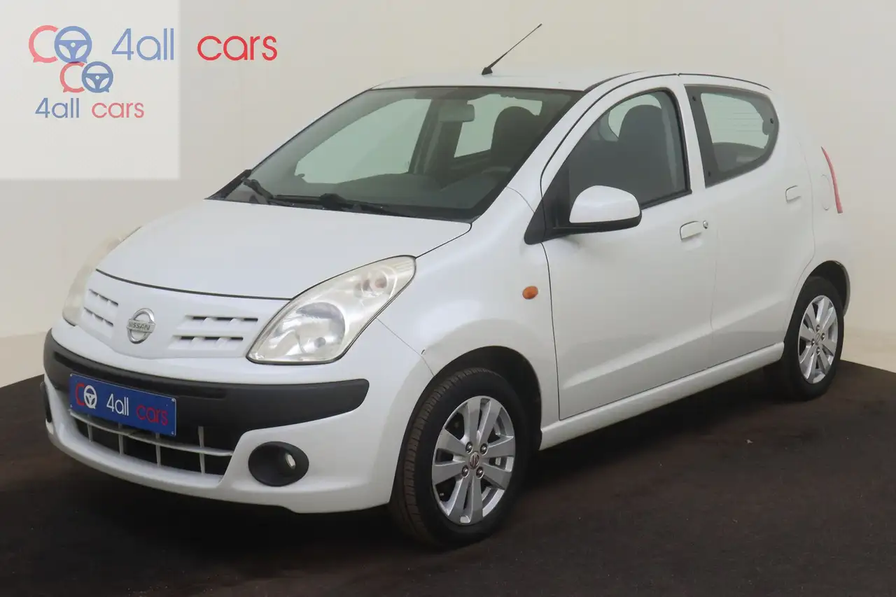 Nissan Pixo