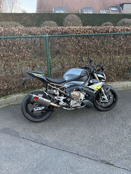 BMW S 1000 R