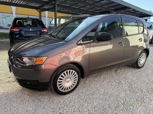 Mitsubishi Colt 5dr 1,1 MPI Austria Edition