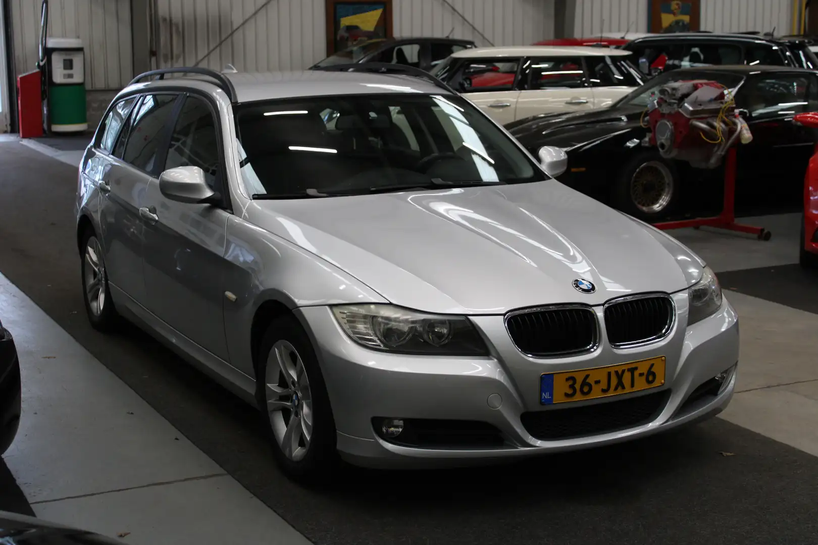 BMW 316 3-serie Touring 316i Business Line Airco, Cruise C Grijs - 2