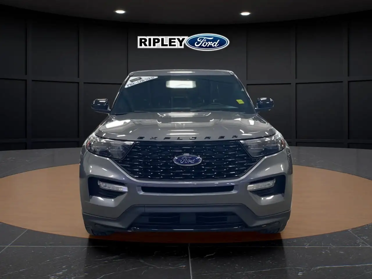 Ford Explorer photo Ford Explorer