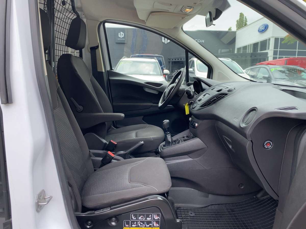 Ford Transit Courier