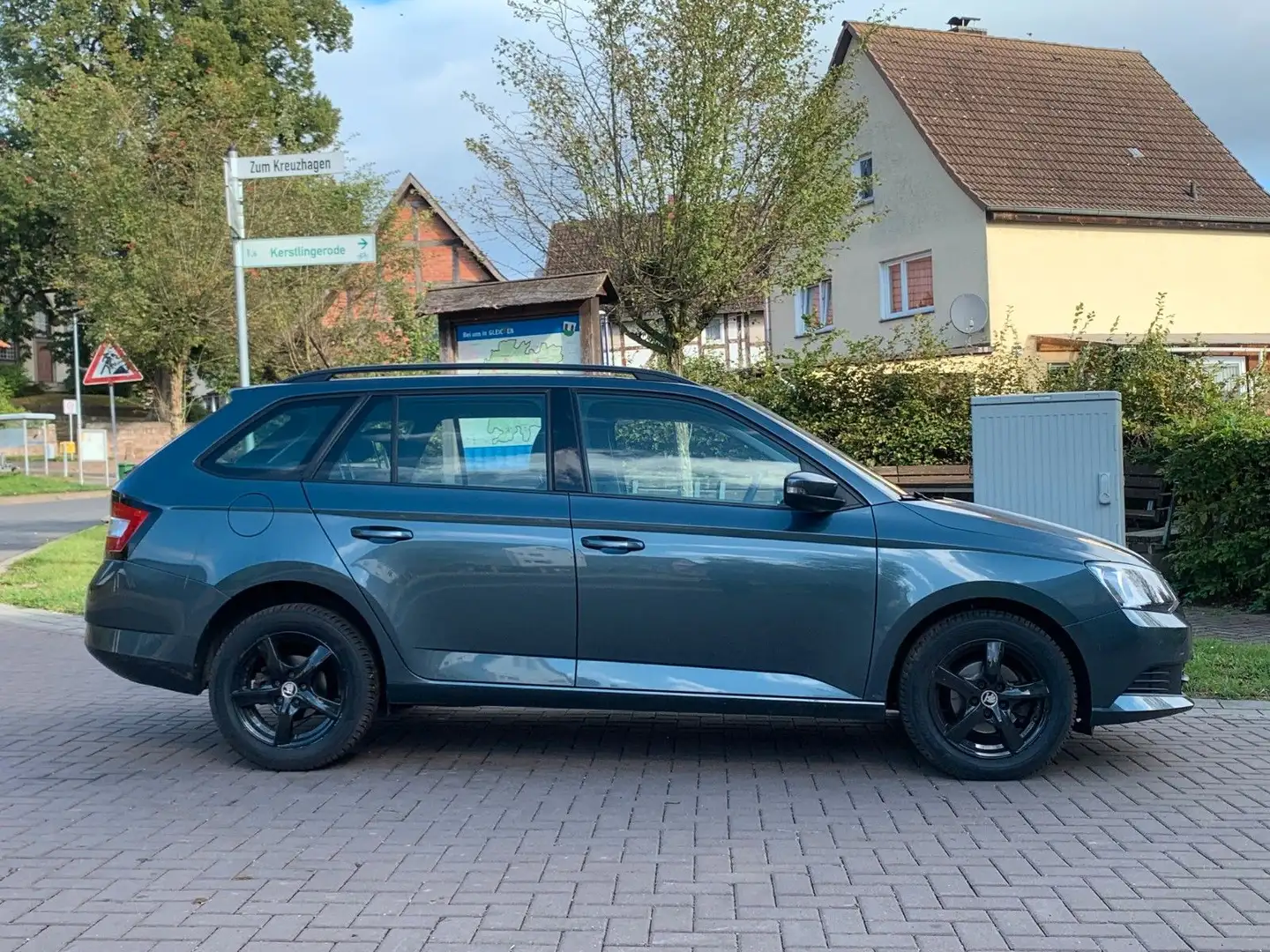 Skoda Fabia Combi 1.2 90PS Cool Edition ALU PDC Gris - 2