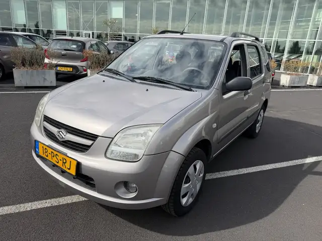 Suzuki Ignis 1.3-16V GLS