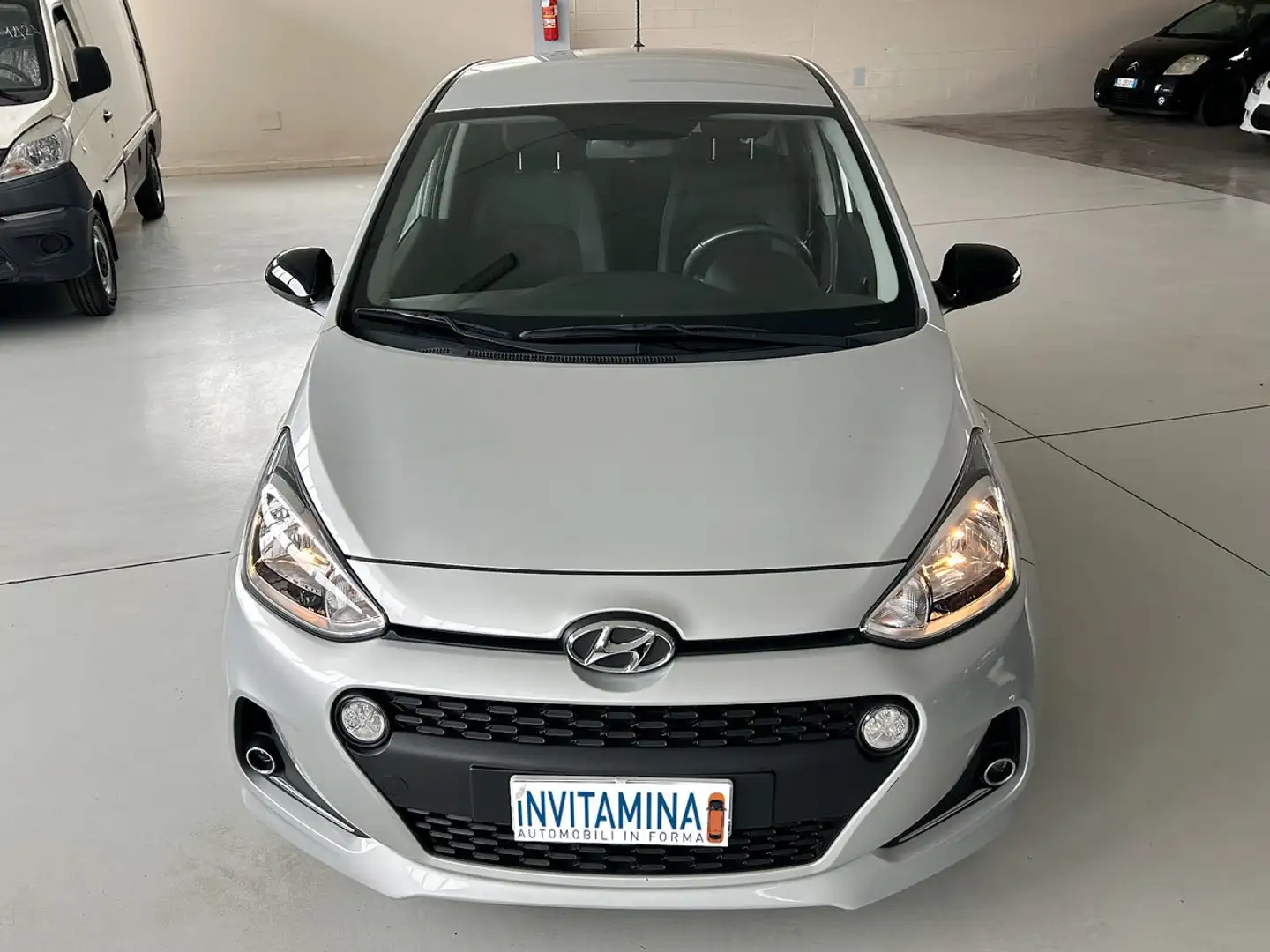 Hyundai i10 1.0 MPI Connectline Szürke - 2