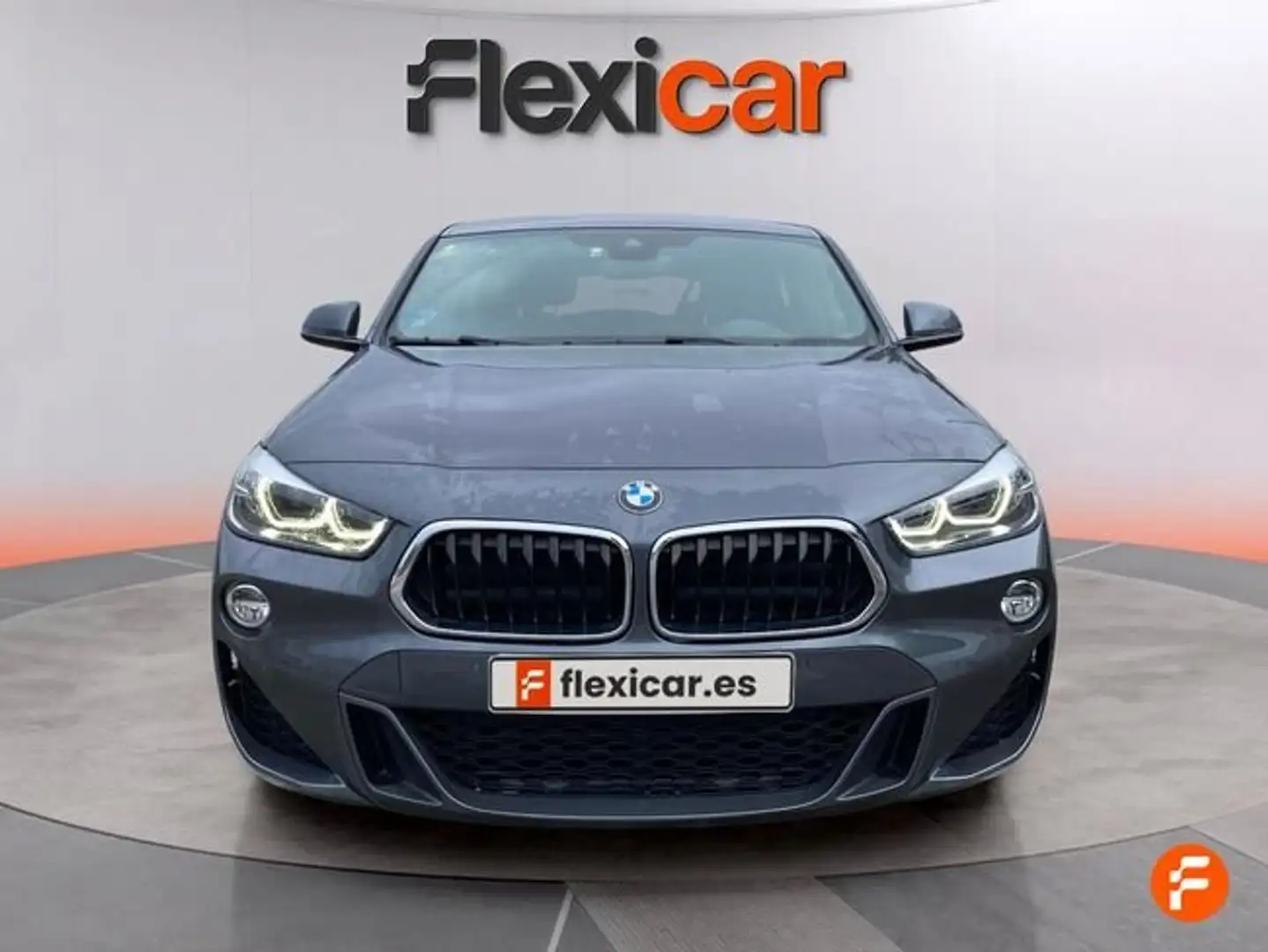 BMW X2 sDrive 18d Business Gris - 2