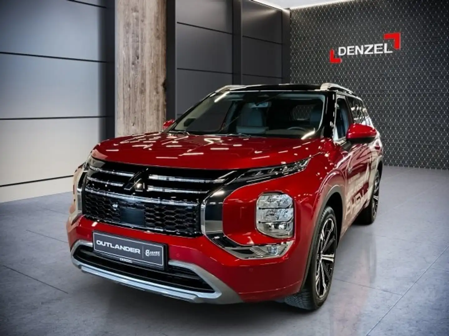 Mitsubishi Outlander PHEV 2,4 4WD Diamond 2-tone Leder Rot - 1