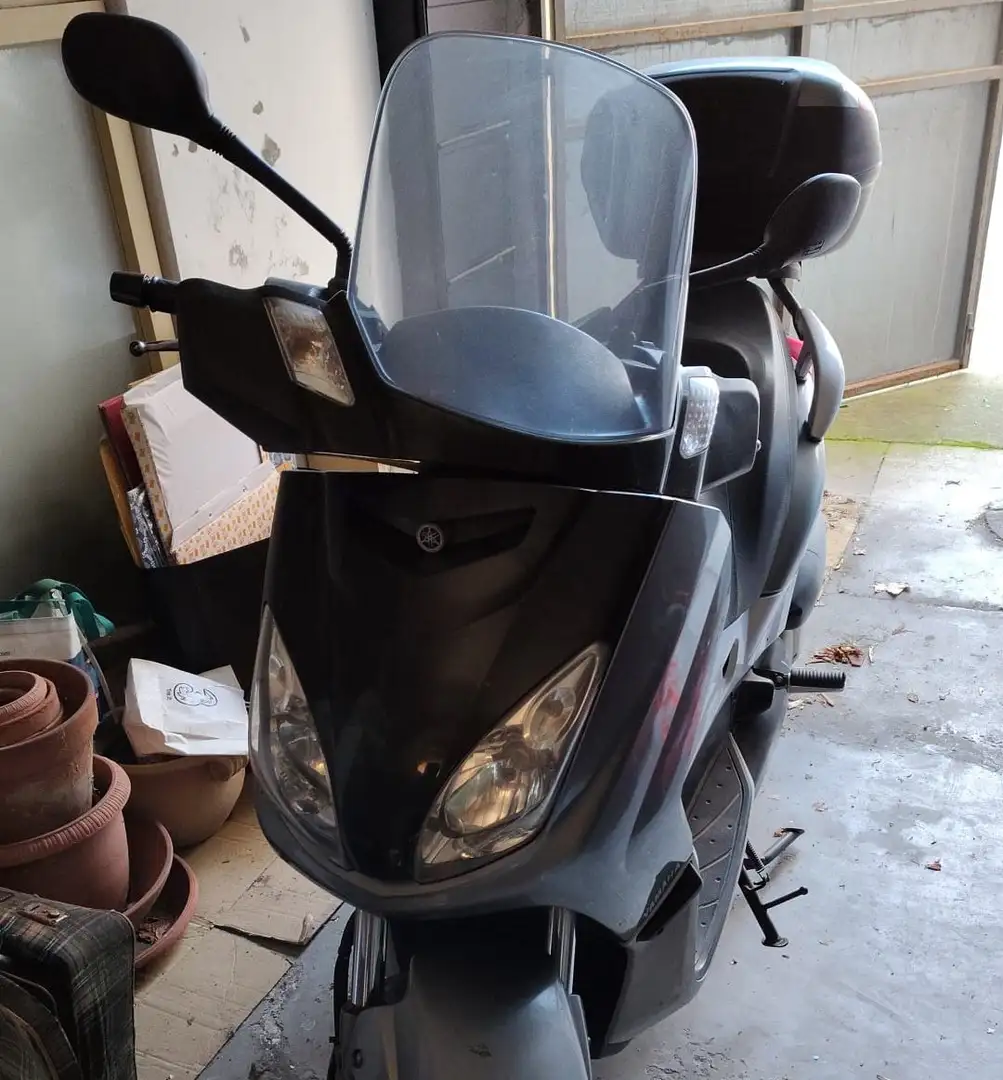 Yamaha X-Max 250 Grigio - 2