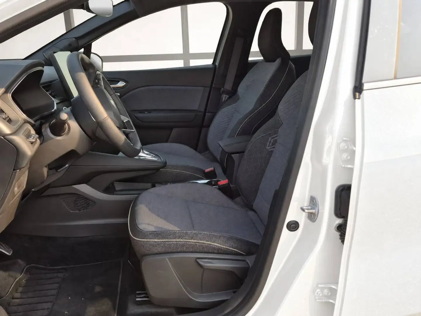 Renault Symbioz techno E-Tech full hybrid 145 Weiß - 2