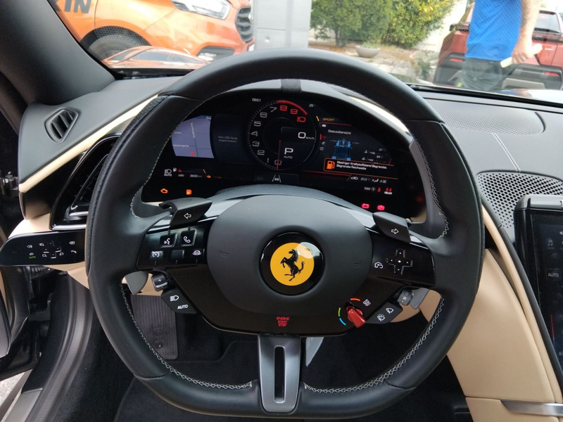 Ferrari Roma Spider Cabrio — photo 14