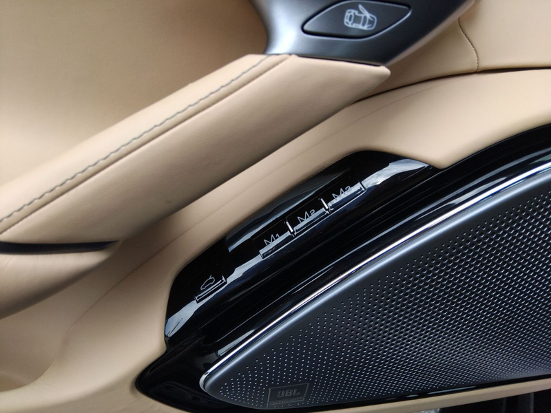 Ferrari Roma Spider Cabrio — photo 13