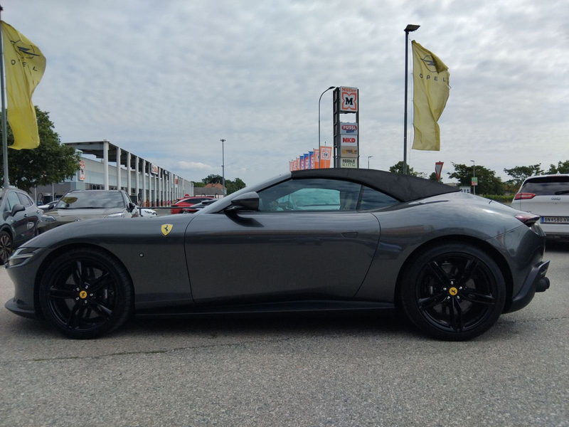 Ferrari Roma Spider Cabrio — photo 7