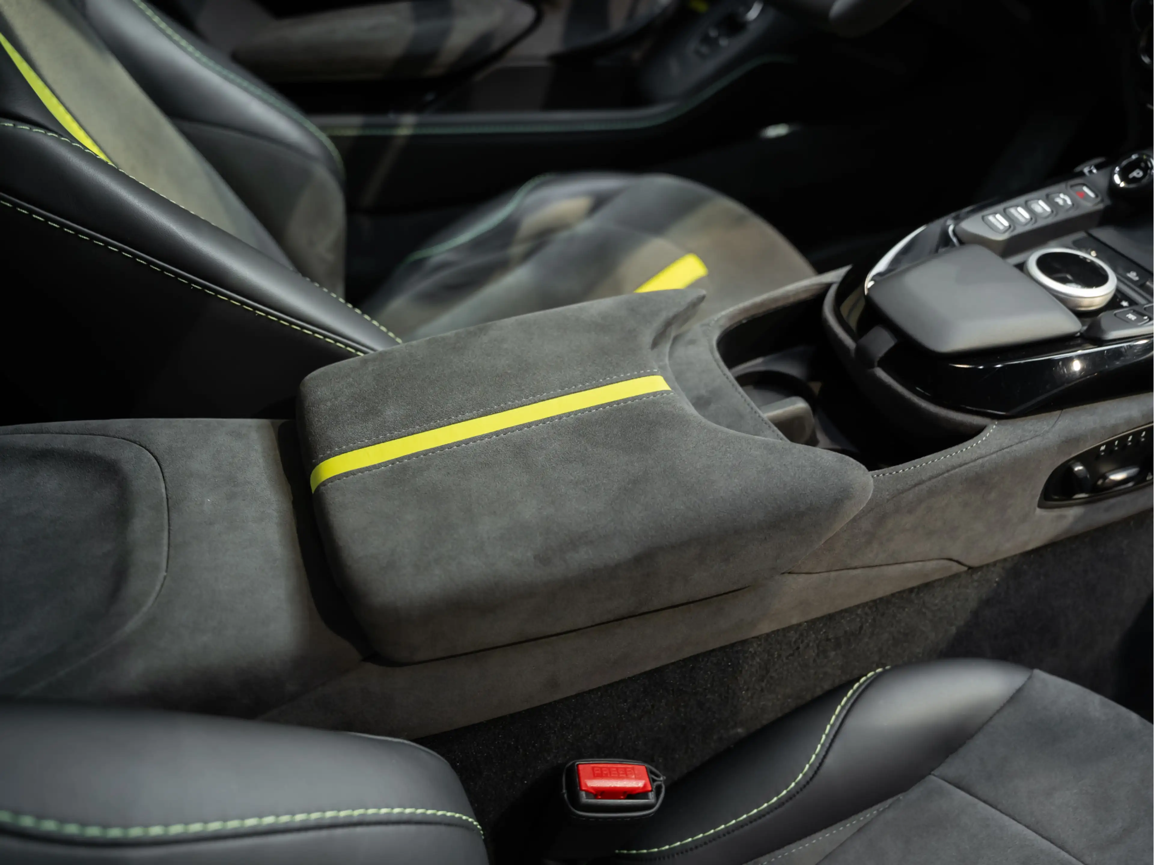 Aston Martin Vantage F1 Edition Matte PPF 4.0 V8 F1 Edition — photo 33