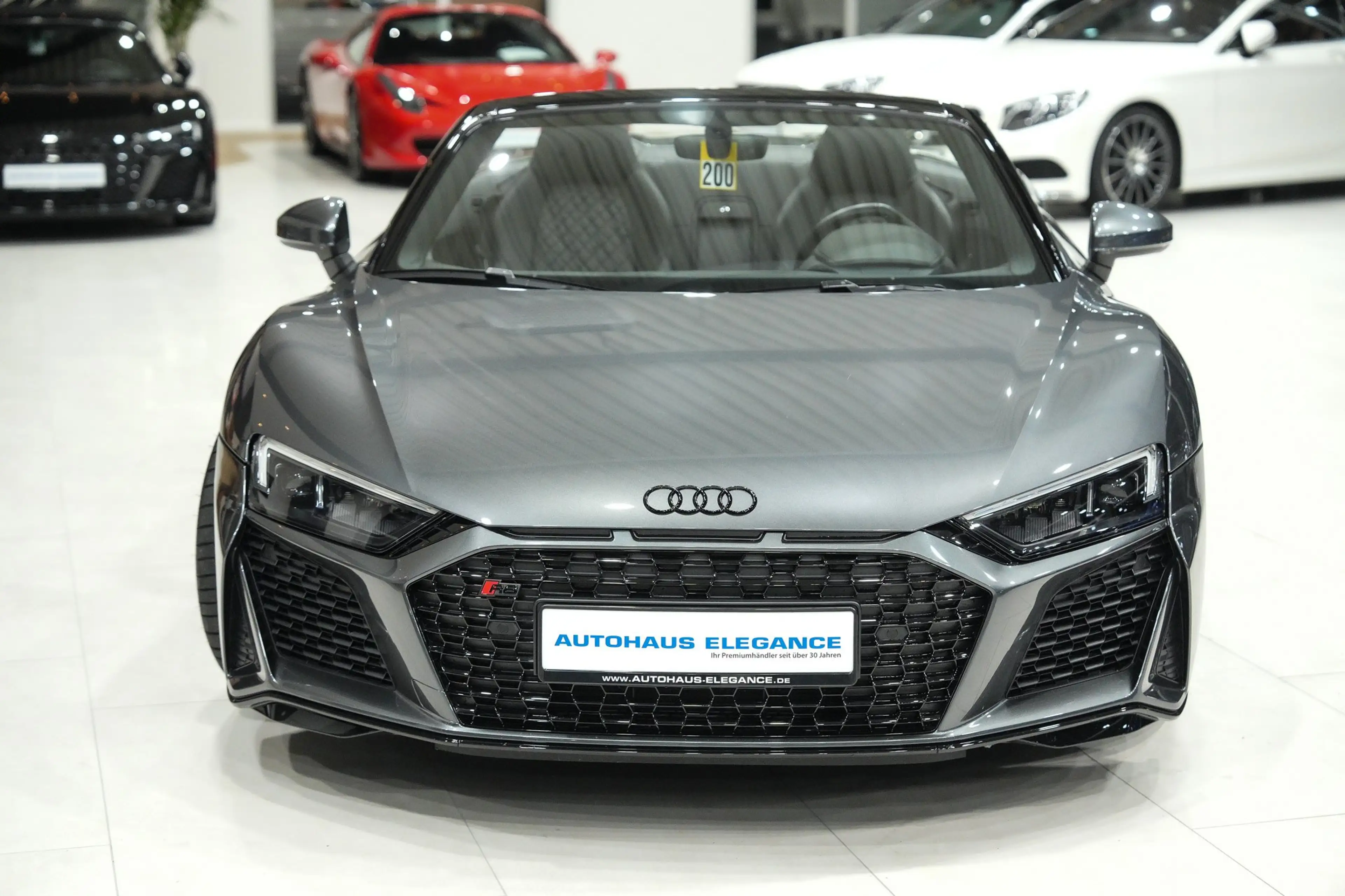 Audi R8 5.2 FSI performance*CARBON*B&O*RS.ABGAS*1.HAND — photo 9
