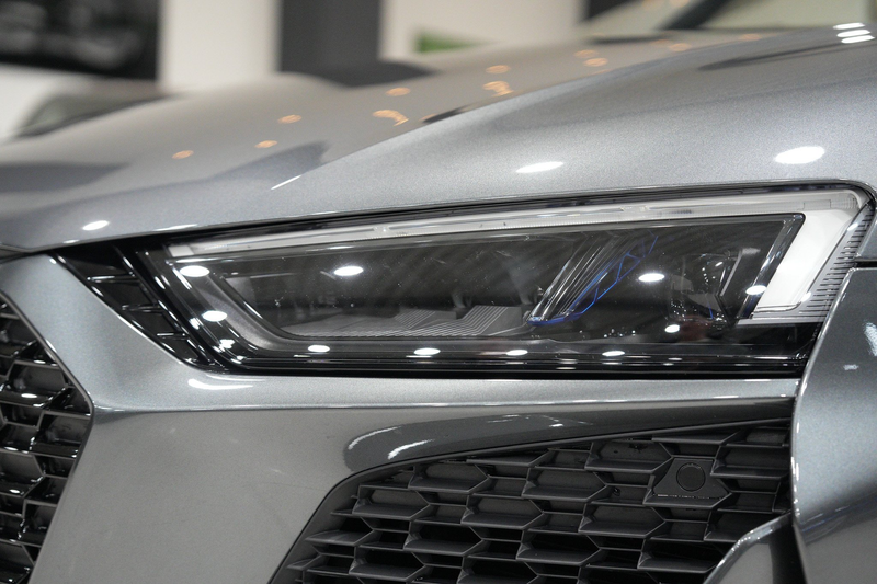Audi R8 5.2 FSI performance*CARBON*B&O*RS.ABGAS*1.HAND — photo 11