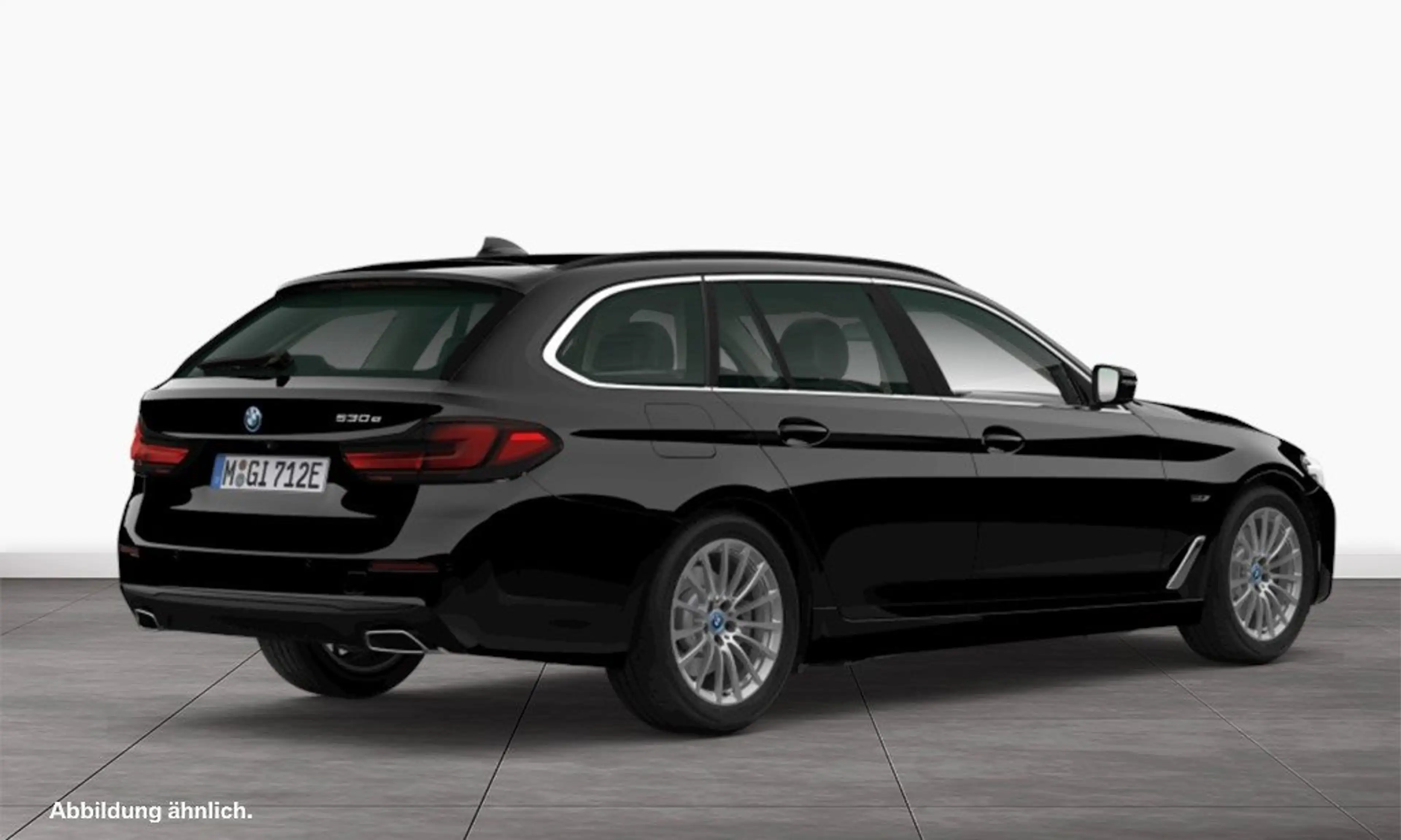 BMW 530 e Touring — photo 2