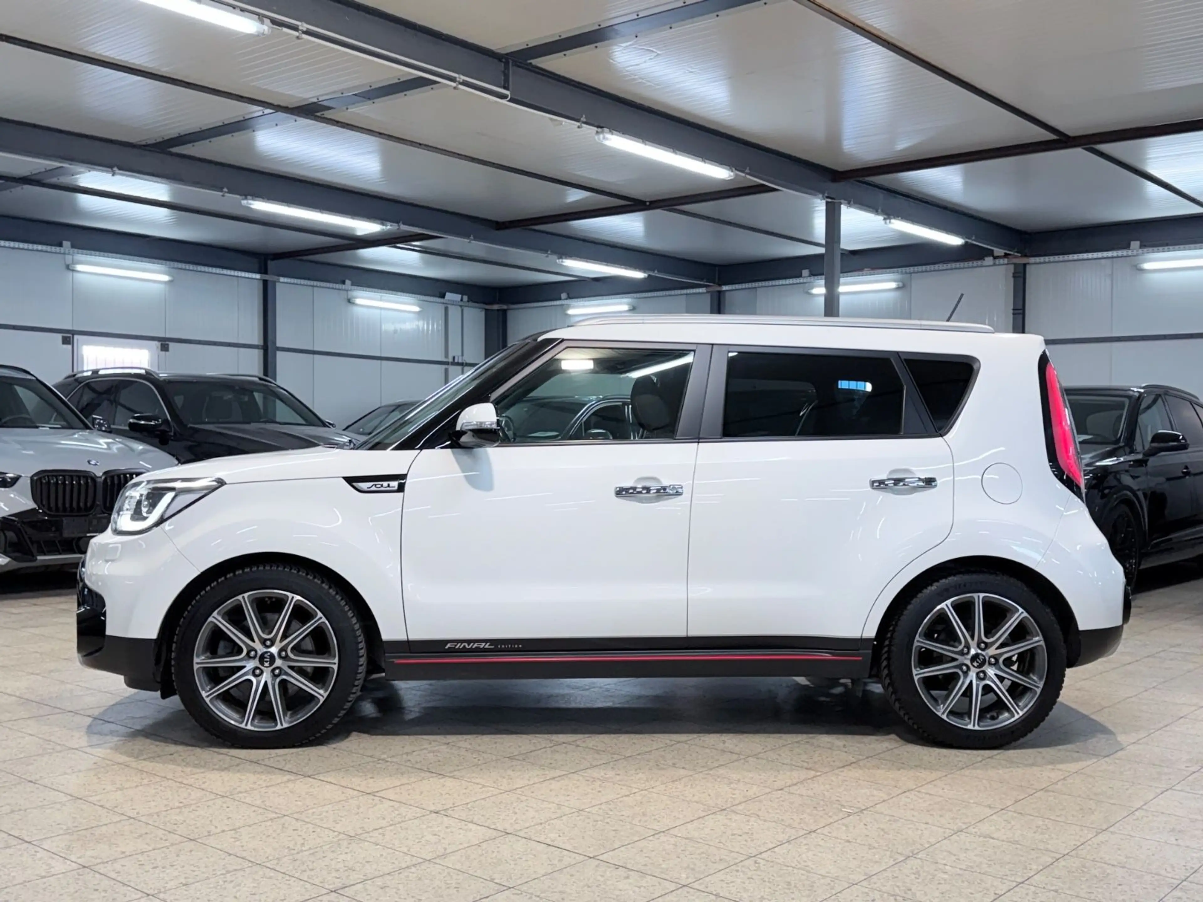Kia Soul Turbo Final Edition PANO*JBL*SHZ*LANE*TEMP — photo 4