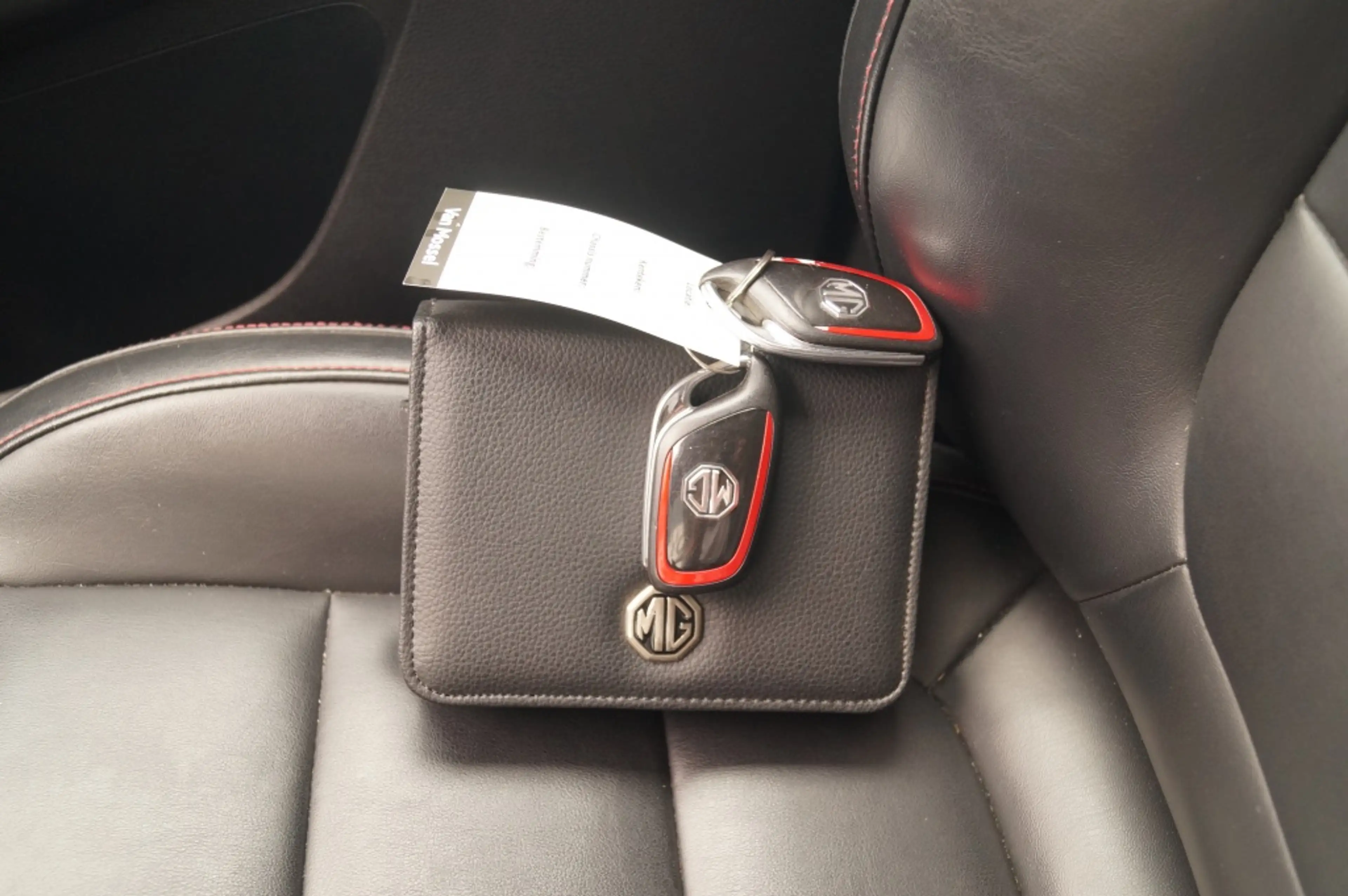 MG EHS 1.5 TGDI PHEV Edition -LEER-CAM-TREKHAAK-ECC- — photo 32