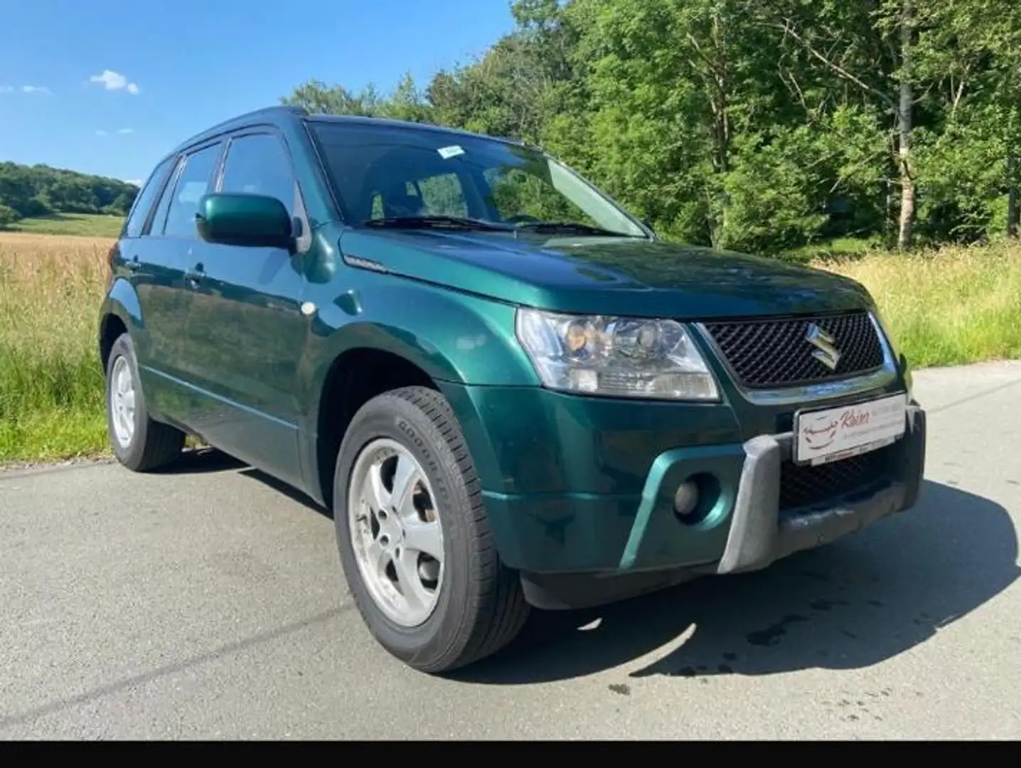 Suzuki Grand Vitara 2.0 Automatik Comfort Limited Grün - 1