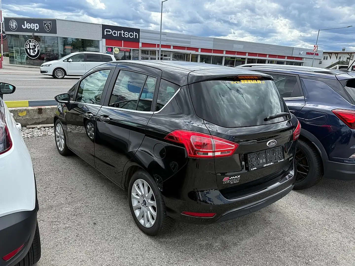 Ford B-Max B-MAX Titanium 1,0 EcoBoost Start/Stop Schwarz - 2