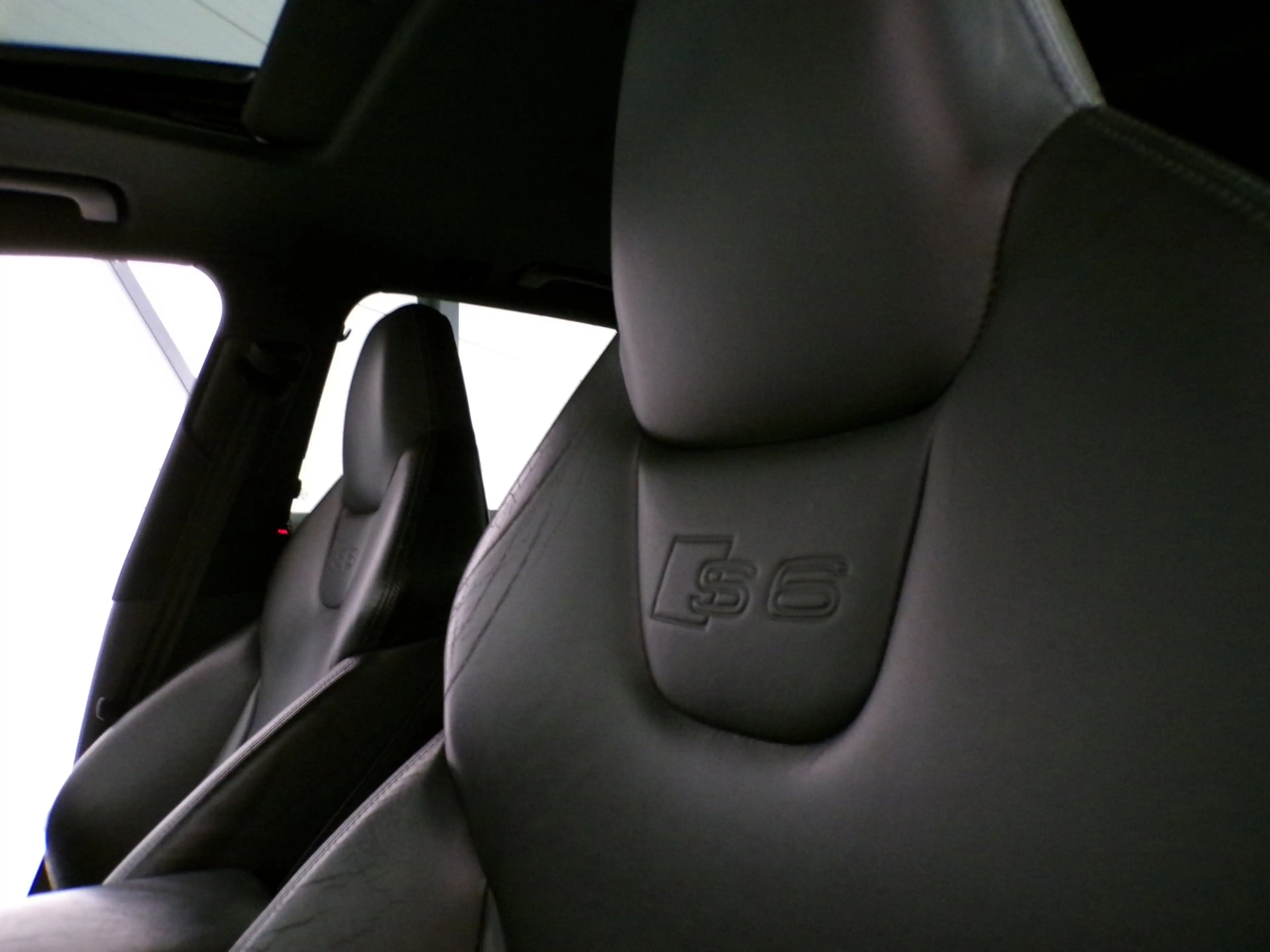 Audi S6 Avant 5.2 FSI S6 Schuifdak Trekhaak Xenon Leer Mem — photo 29