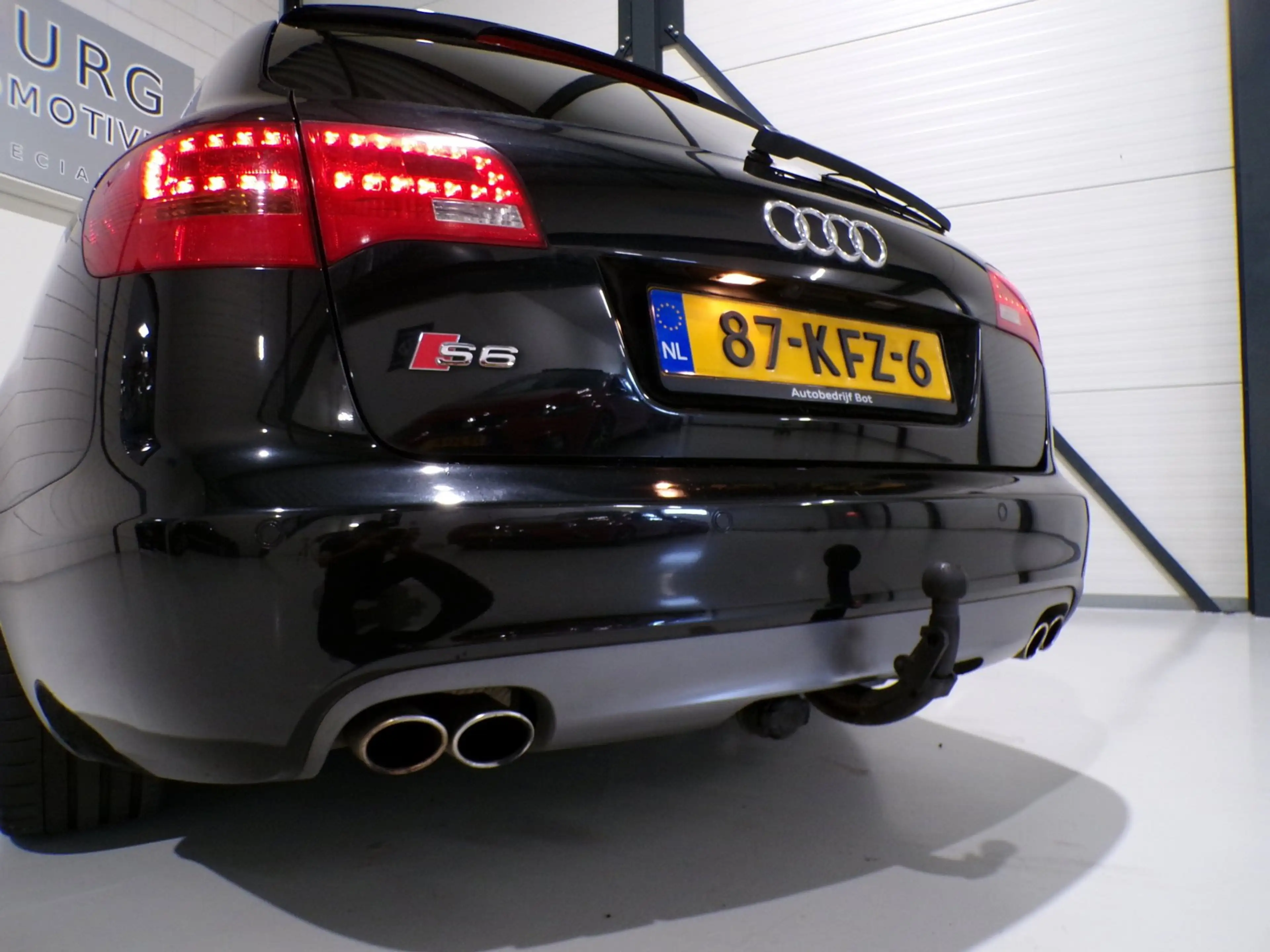 Audi S6 Avant 5.2 FSI S6 Schuifdak Trekhaak Xenon Leer Mem — photo 11