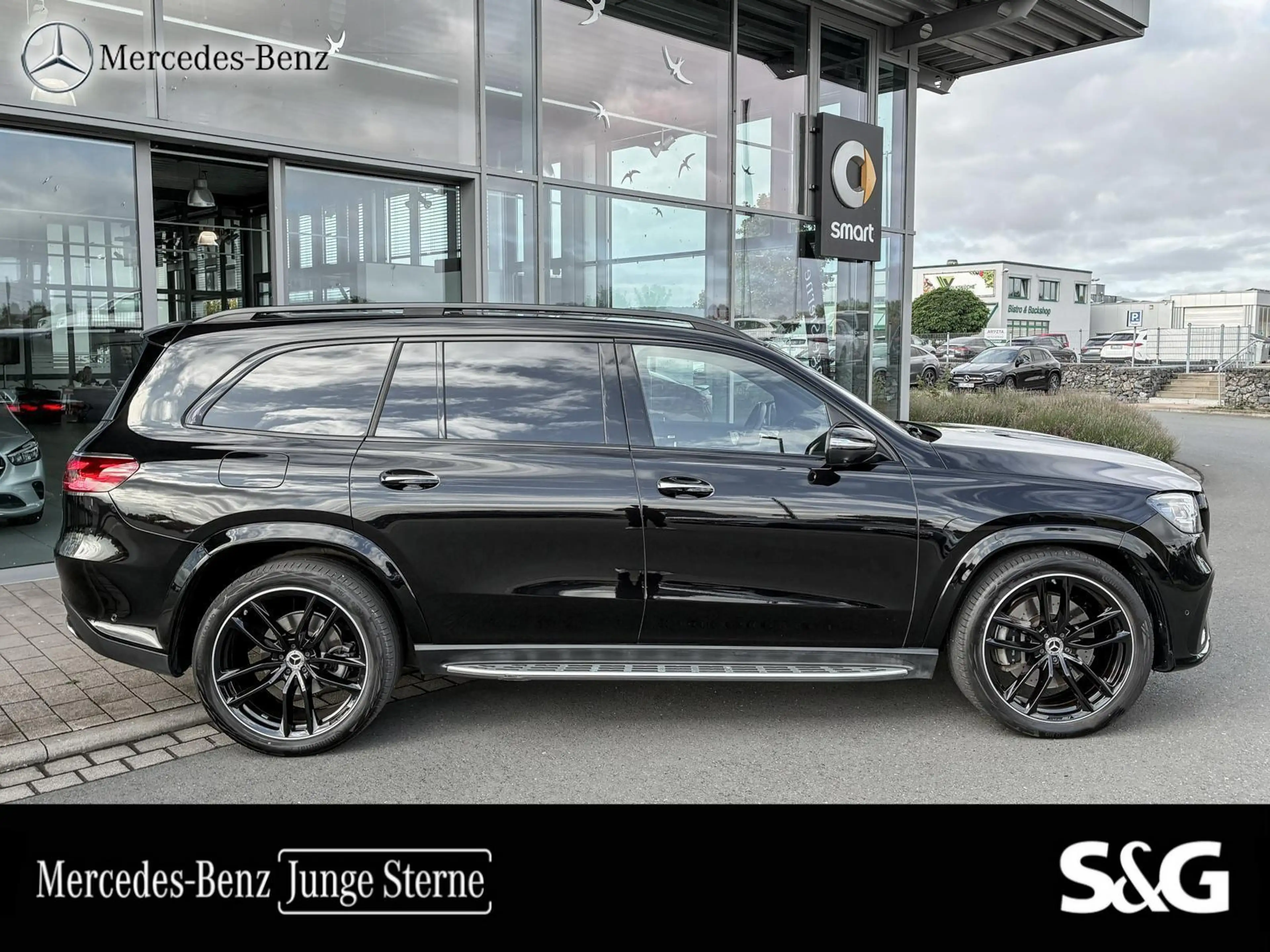 Mercedes-Benz GLS 450 d 4M AMG Night+M-LED+AHK+360°+Panoschi. — photo 6