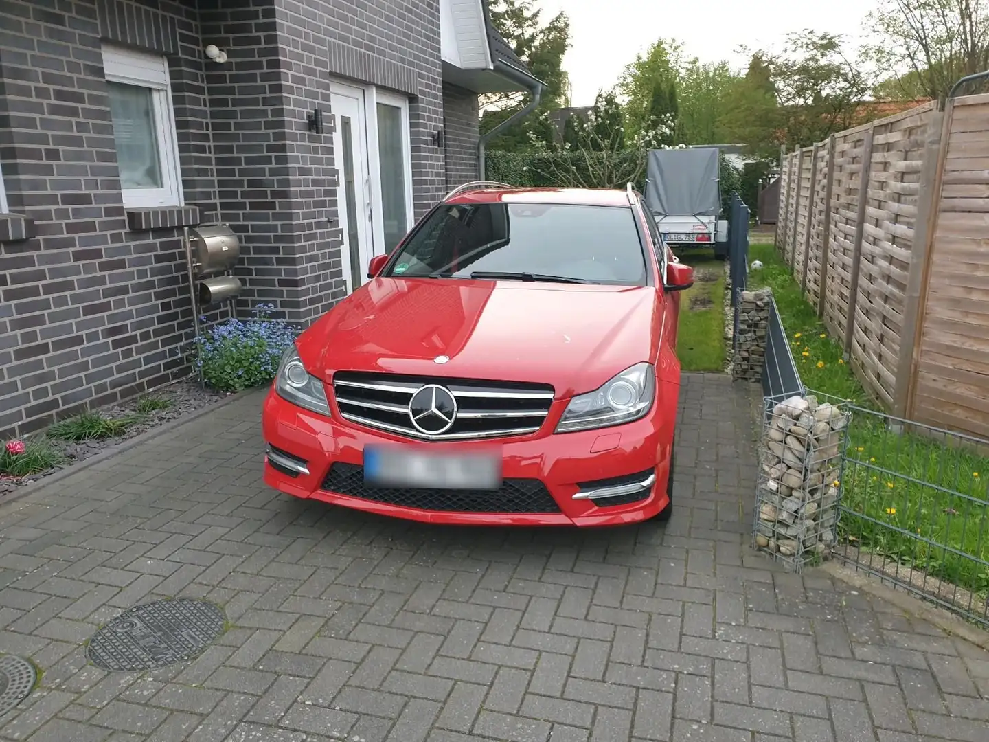 Mercedes-Benz C 250 C250 CDI AMG-Packet VOLLAvantga Rouge - 1