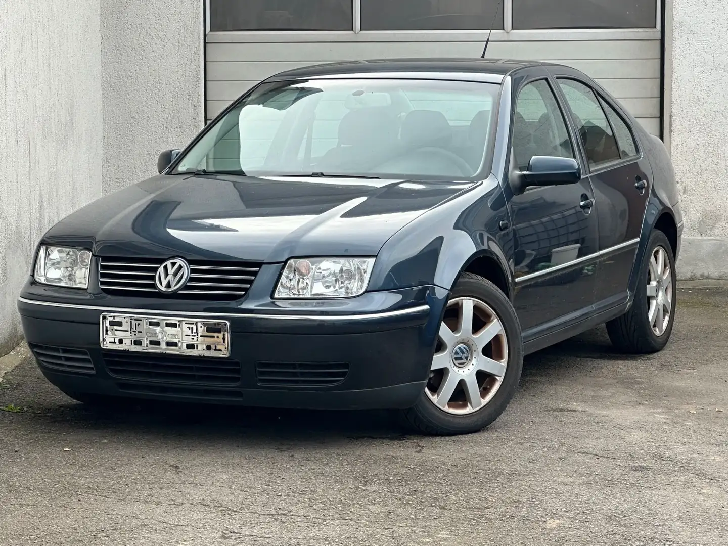Volkswagen Bora 2.0 Lim.*NAVI*ALU*KLIMA*ZV* Niebieski - 1