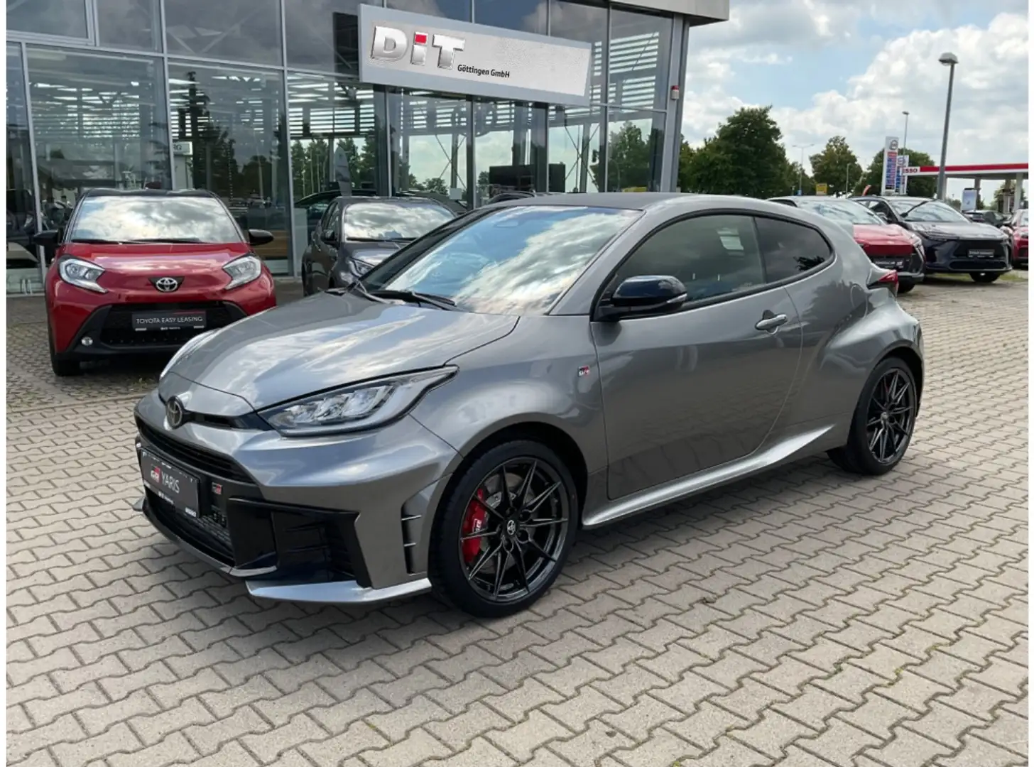 Toyota Yaris 1.6 HighPerformance SOFORT VERFÜGBAR Silber - 2