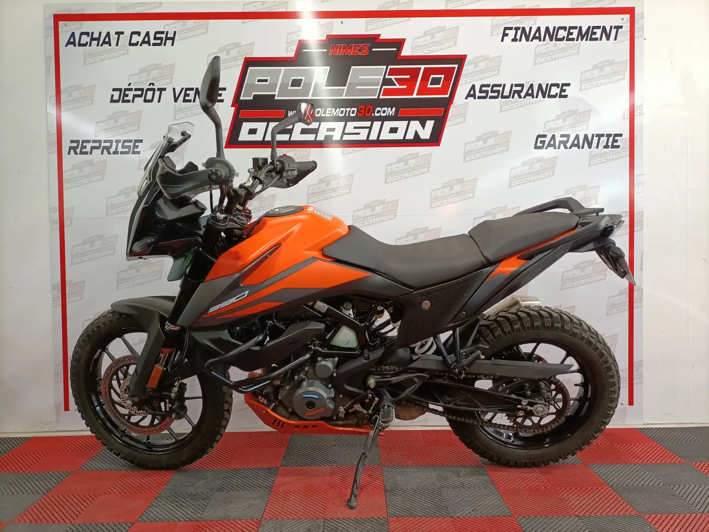 KTM 390 Adventure Orange - 2
