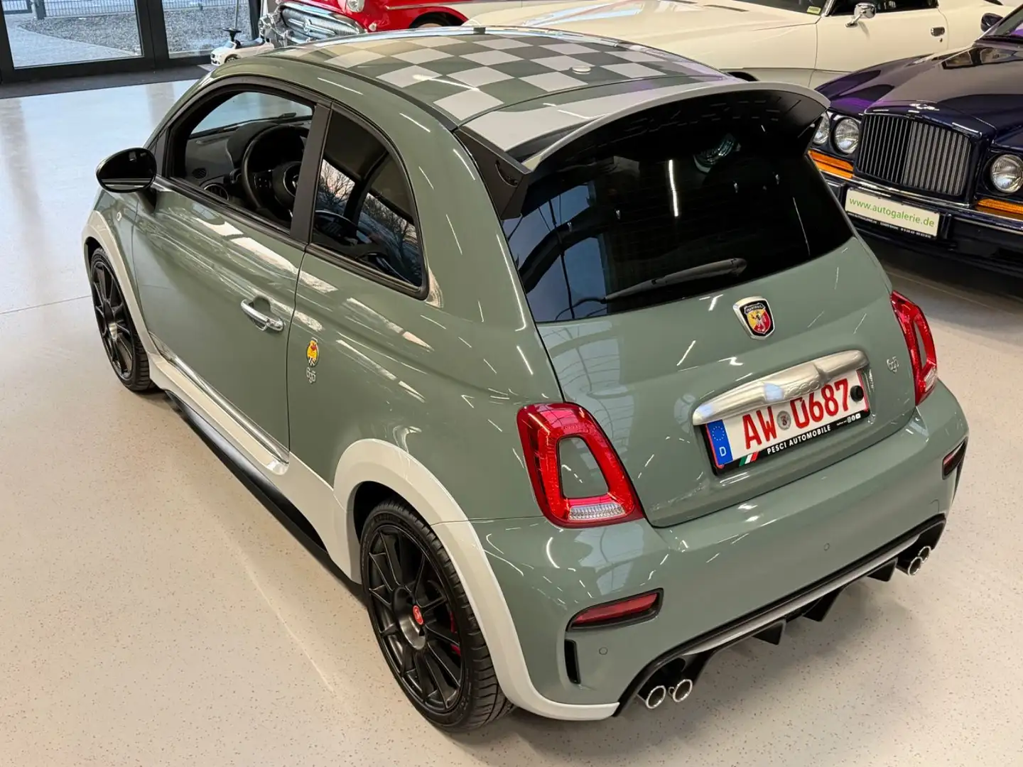 Abarth 695 70th Anniversario Unfallfrei 2Hand Service Verde - 2