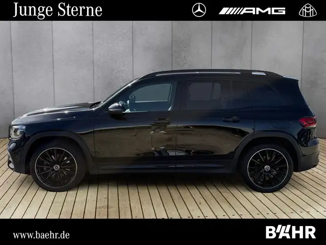 Mercedes-Benz GLB view 2