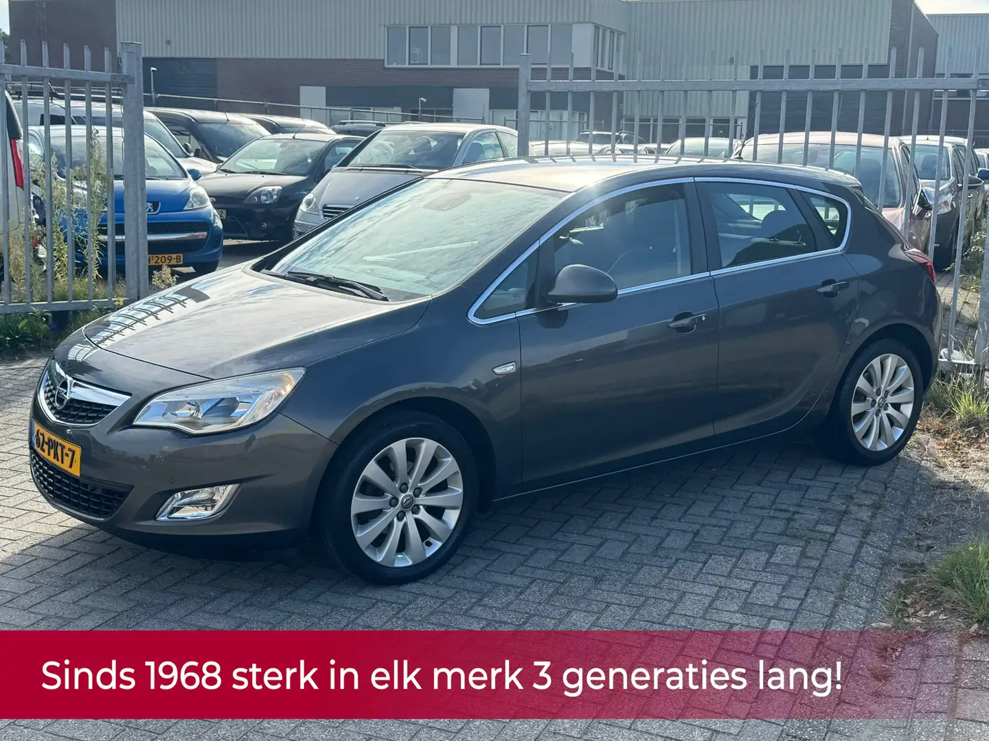 Opel Astra 1.4 Turbo Cosmo 120PK! NL AUTO NAP 2e EIGENAAR! CR Gris - 1