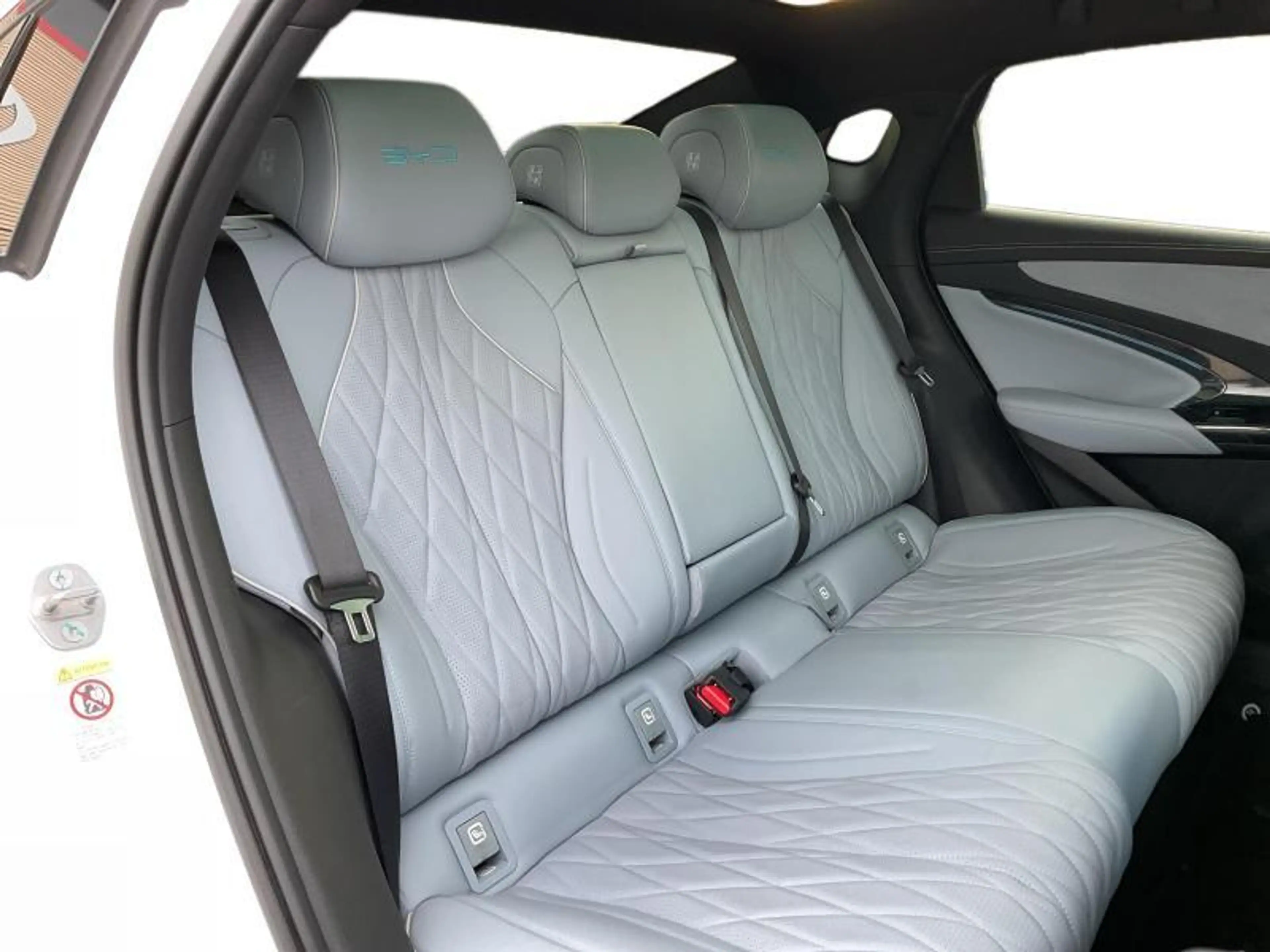 BYD Seal DESIGN — photo 12
