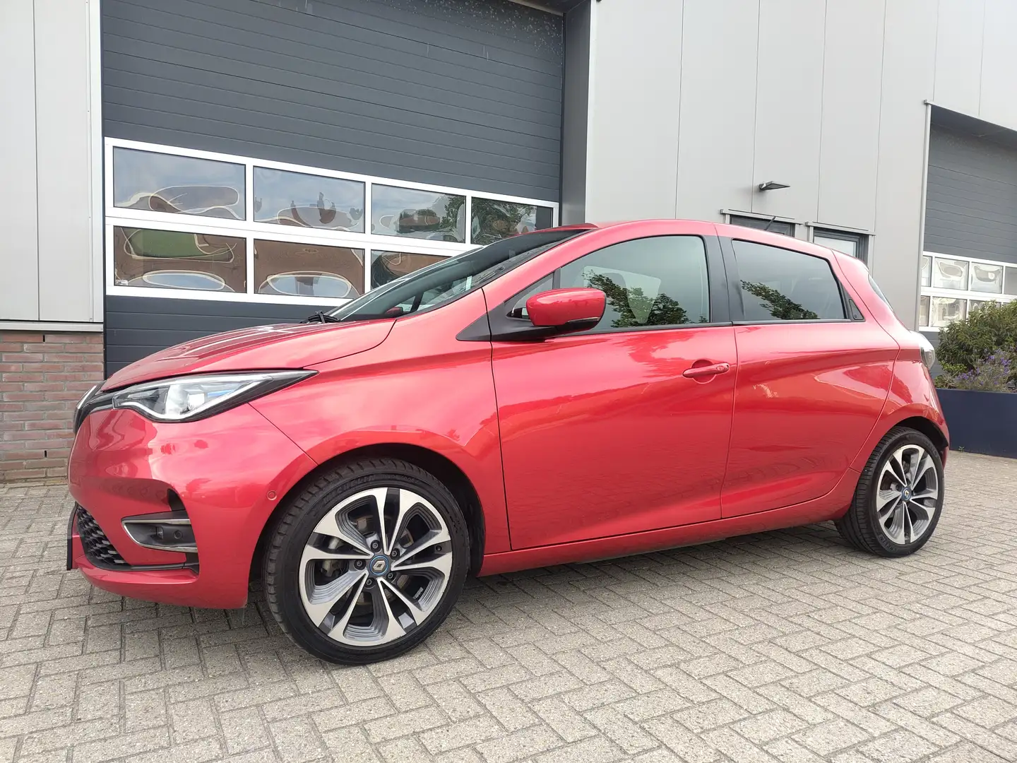 Renault ZOE R135 Intens 52 Rosso - 1