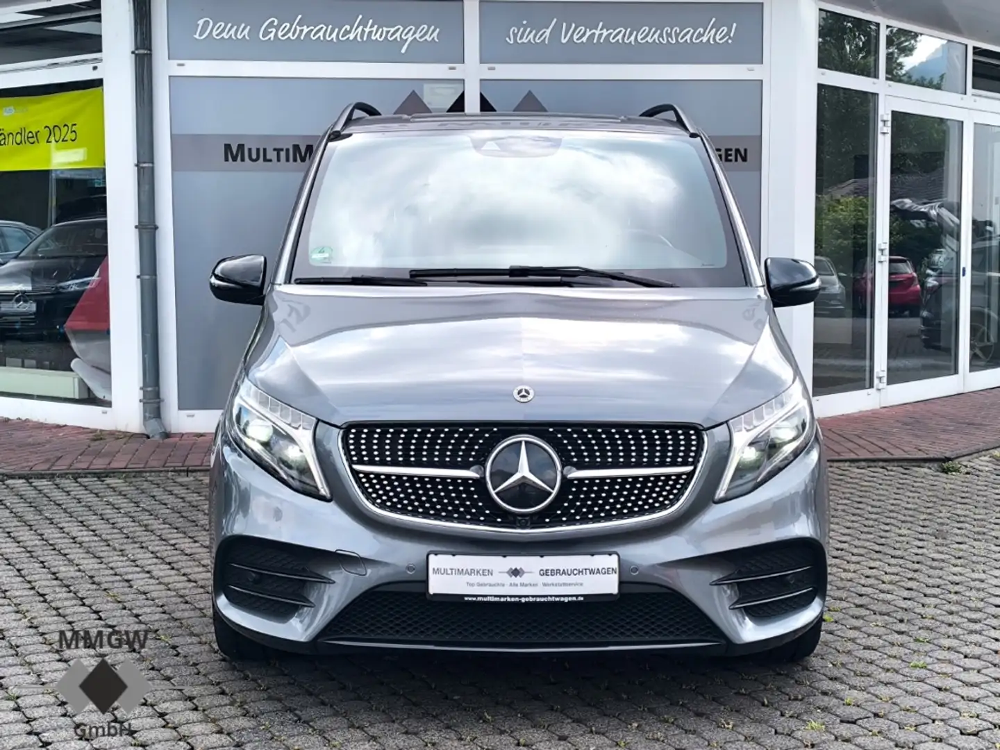 Mercedes-Benz V 250 300d EDITION 2020 lang AMG Navi/Burmester/LED Grau - 2