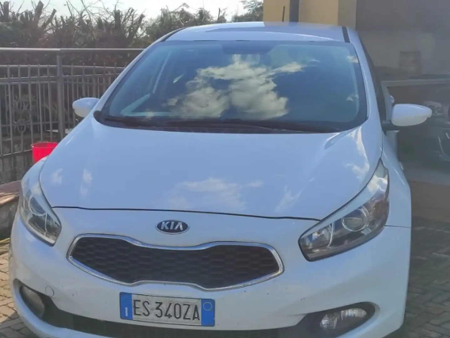 Kia Ceed / cee'd 1.6 crdi Class 110cv Bianco - 1